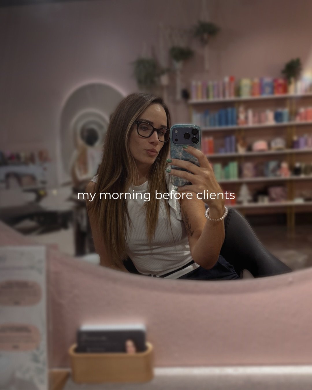 Creating space for others starts with taking care of yourself.
 
This is how Mavo Babe &amp; Salon Owner Marina&rsquo;s day looks like.
A slow start, fresh air, movement, fuel and focused work, and an intentional wind-down.
That&rsquo;s the rhythm. 
