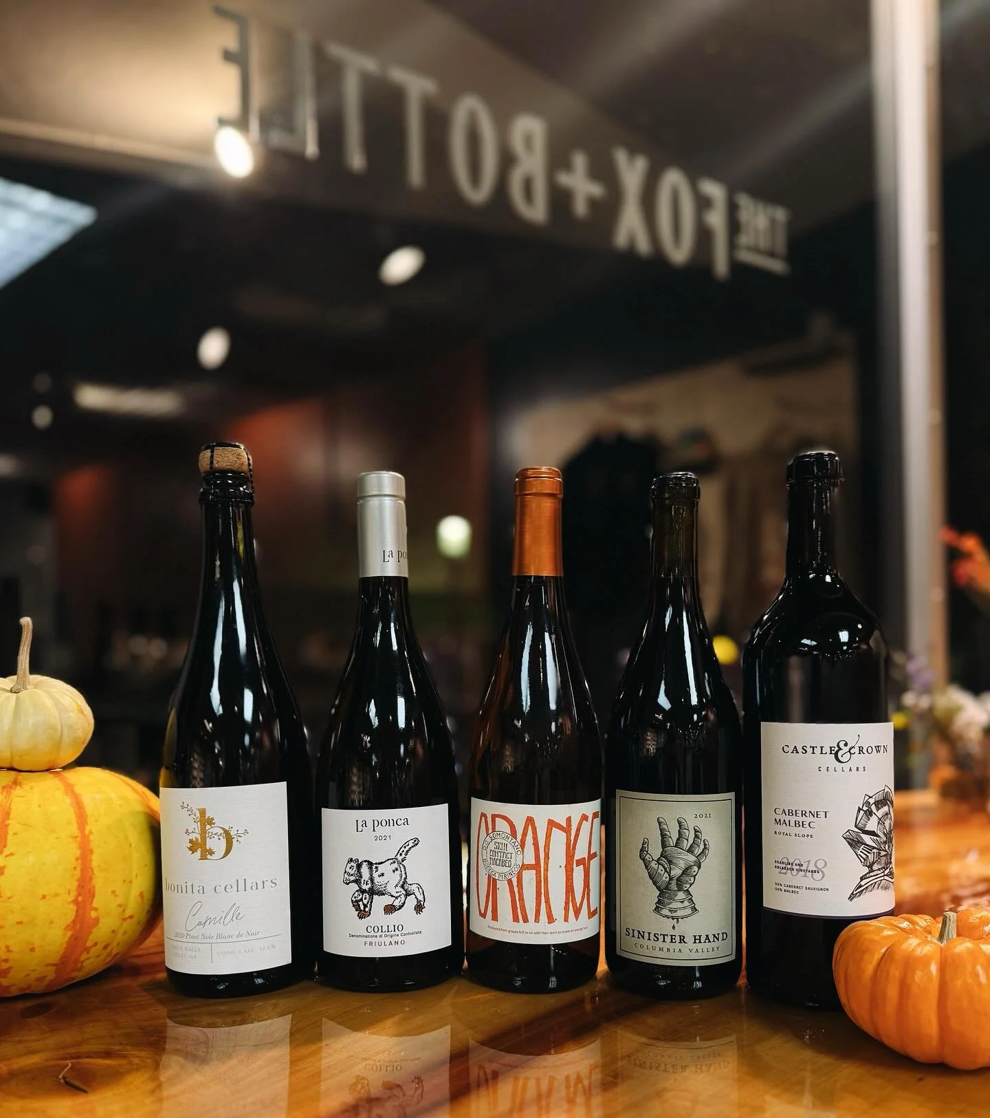We are getting so excited to attend our first 5th Ave Trick-or-Treat night next week! Plus many treats for adults too. Our shelves are stocked with yummy wines for your Halloween plans, open until 8pm!! 
🧹🍷✨
We will be announcing our Halloween hour