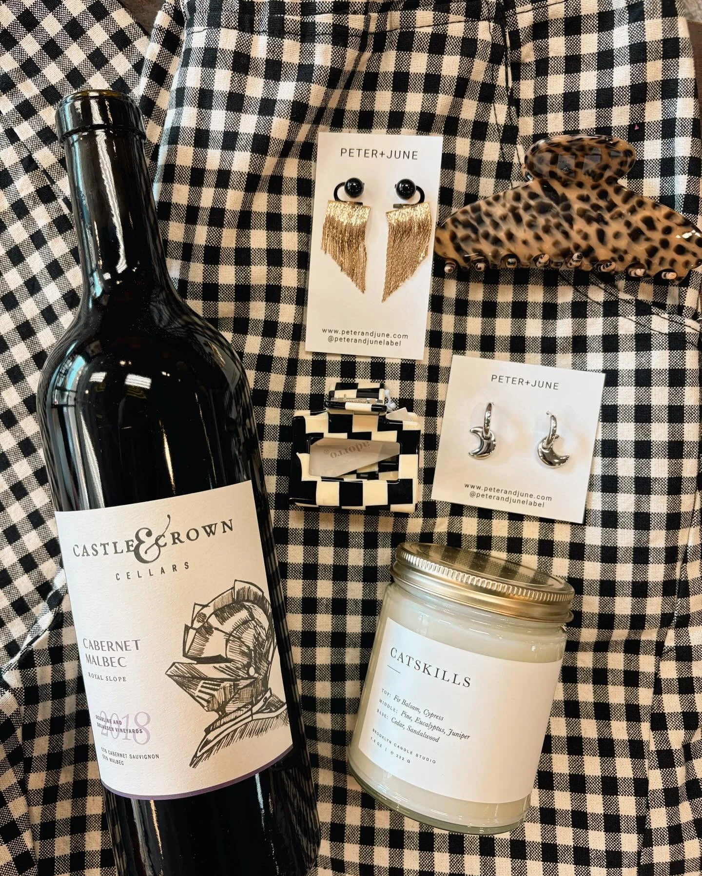 Autumn Highlights: we recently picked up several cases of wine from our Port Townsend friends @castleandcrowncellars &amp; their 2018 Cab Malbec is already this month&rsquo;s most requested bottle, it is phenomenal. 

New glass pour menu is in the wo