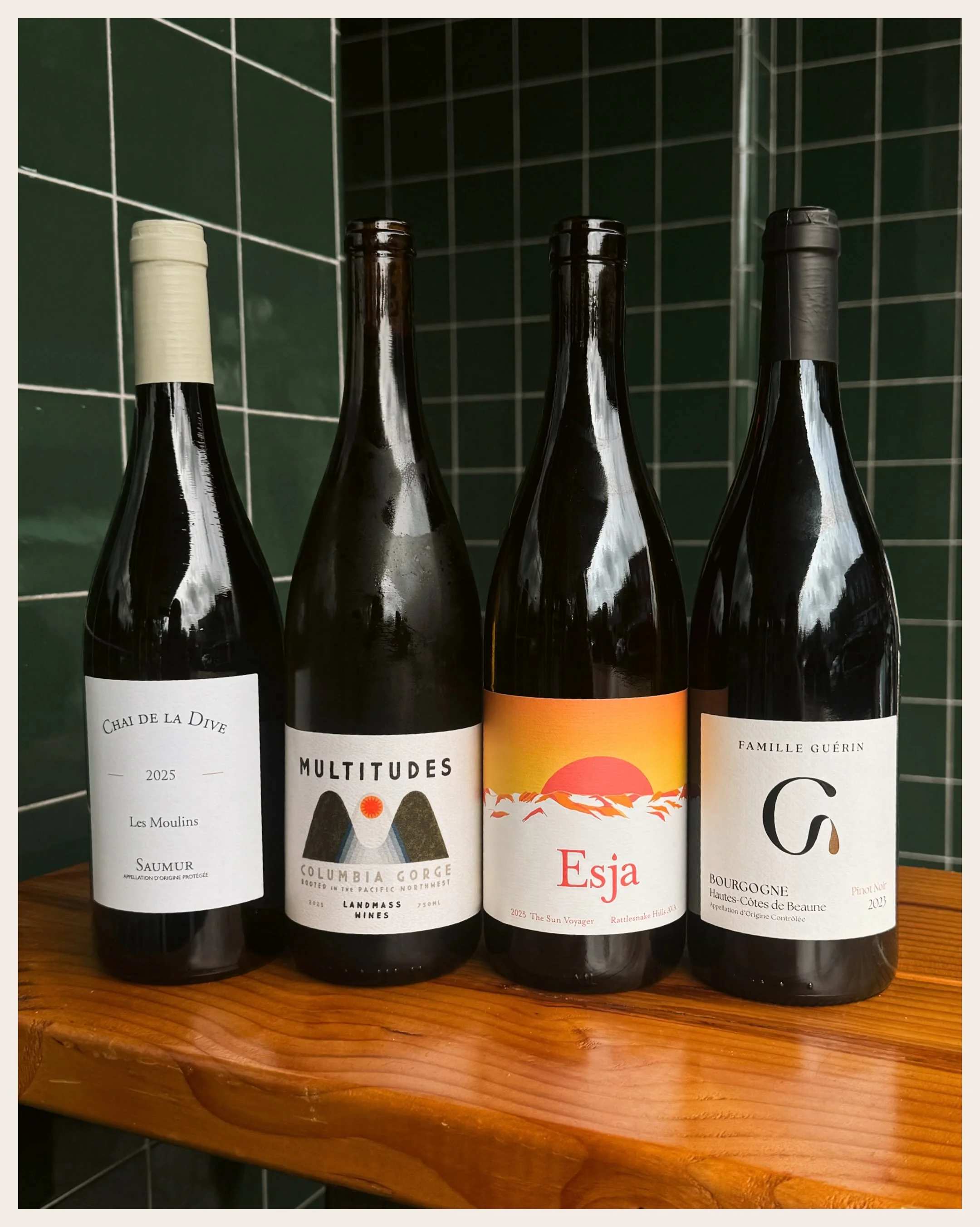 Little whisper of fall in the air calls for a new pouring menu refresh!! 

Loire Chenin for a late summer green pear, citrus peel and lingering mineral finish if you&rsquo;re holding on to summer. 

Pinot Gris/Chardonnay if you want to imagine walkin