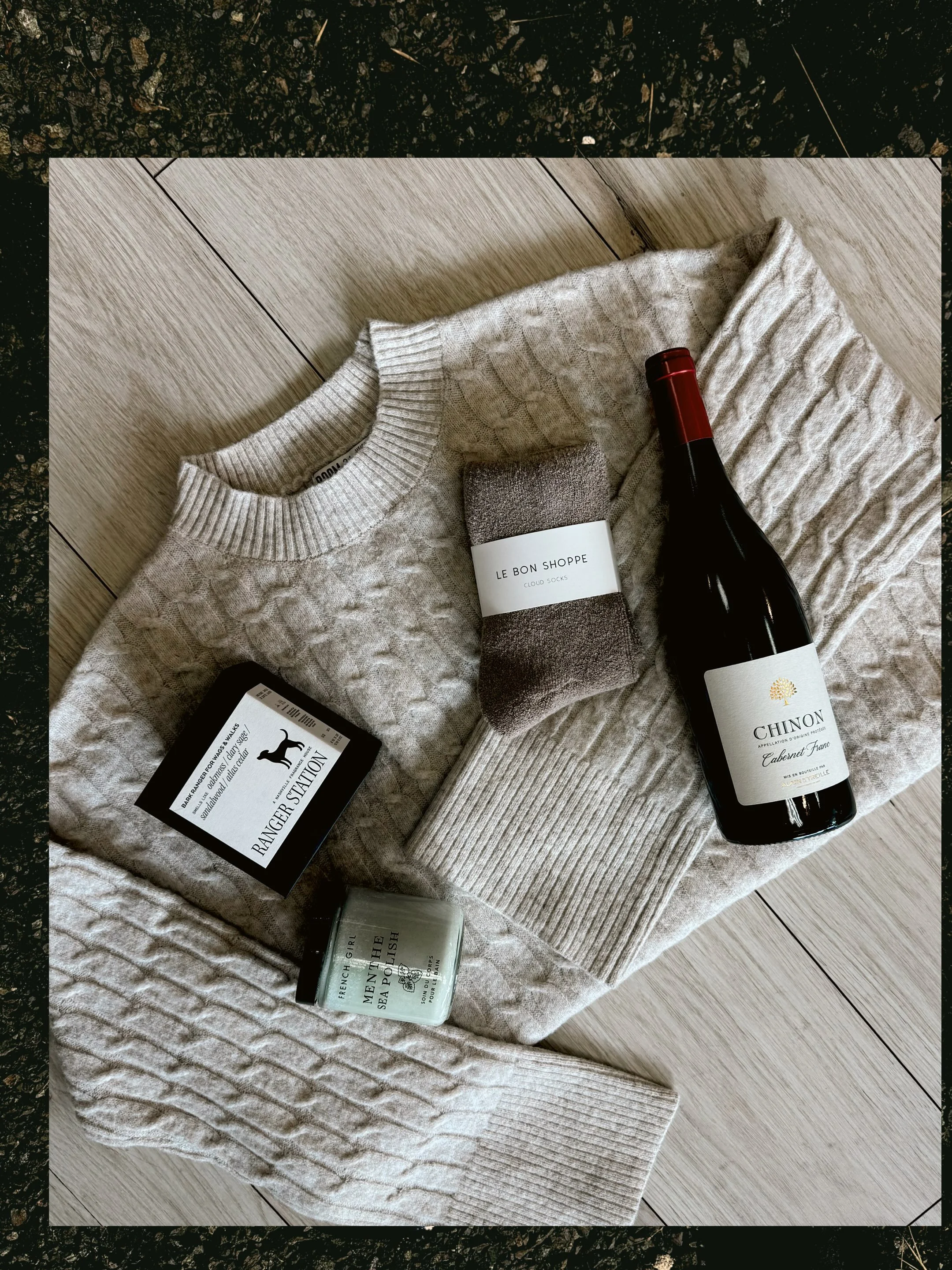 We are leaning all in and getting cozy into October. 

Truly in disbelief .. it&rsquo;s Harvest Season for wine makers, the Harvest Moon was epic, and red wine lovers are rejoicing. 

We have big sleeve sweaters, layers for the confusing temps, so mu