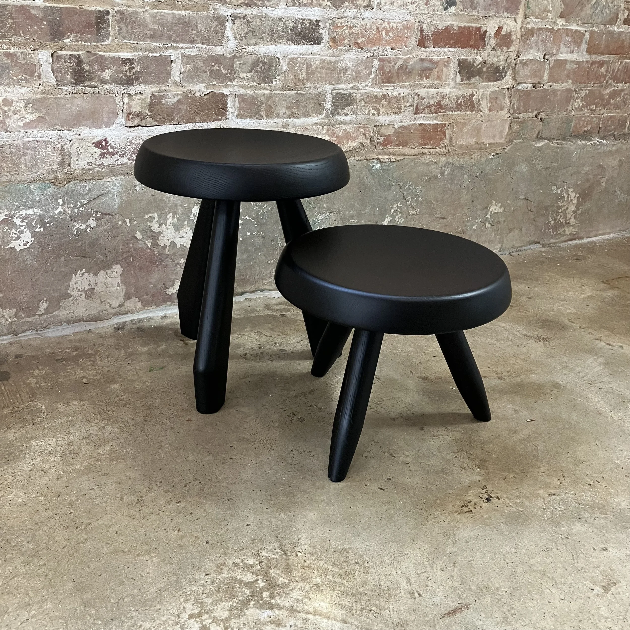 perriand_tabouret_méribel_berger_stool -black.jpeg