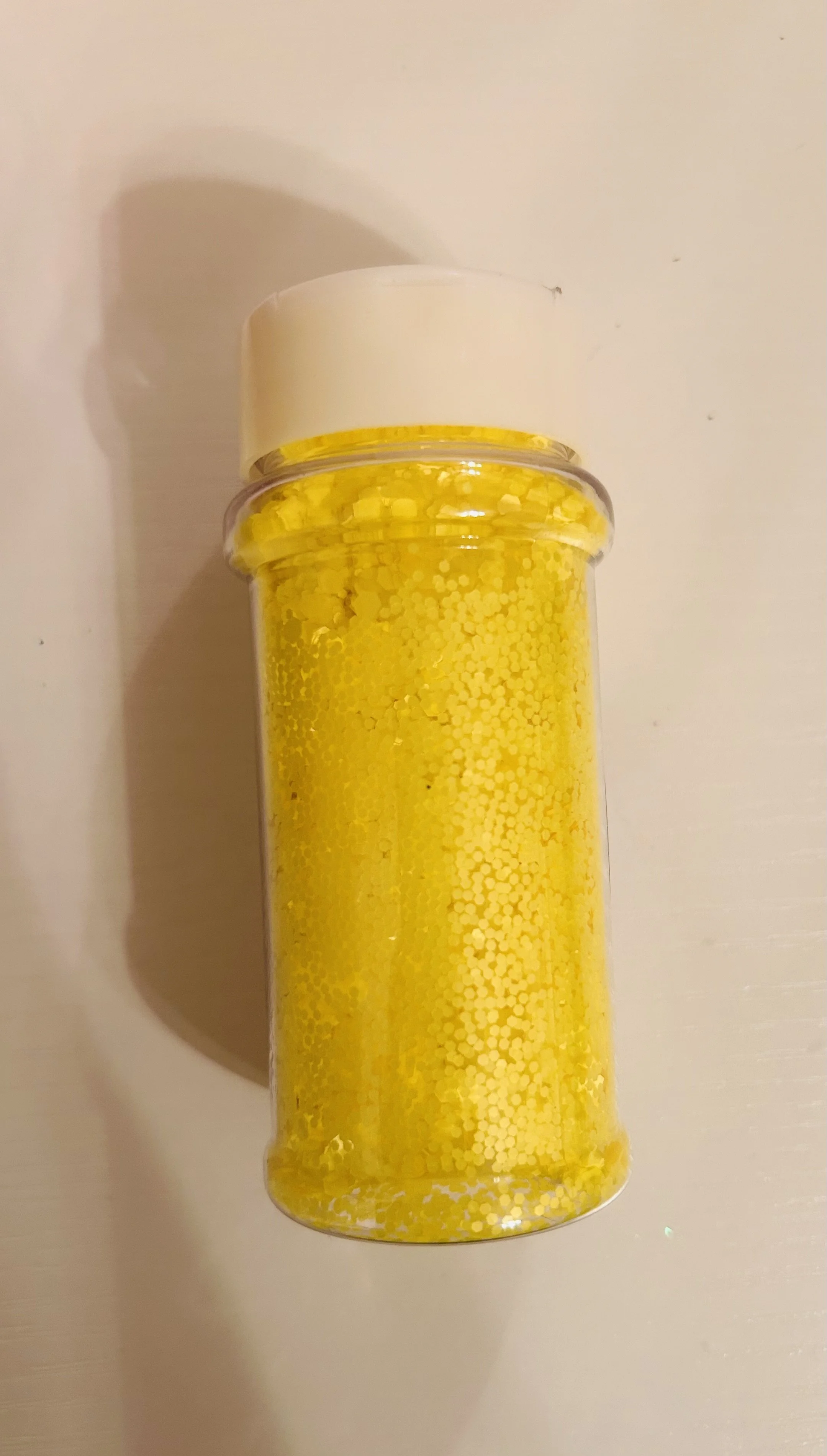 Neon yellow glitter