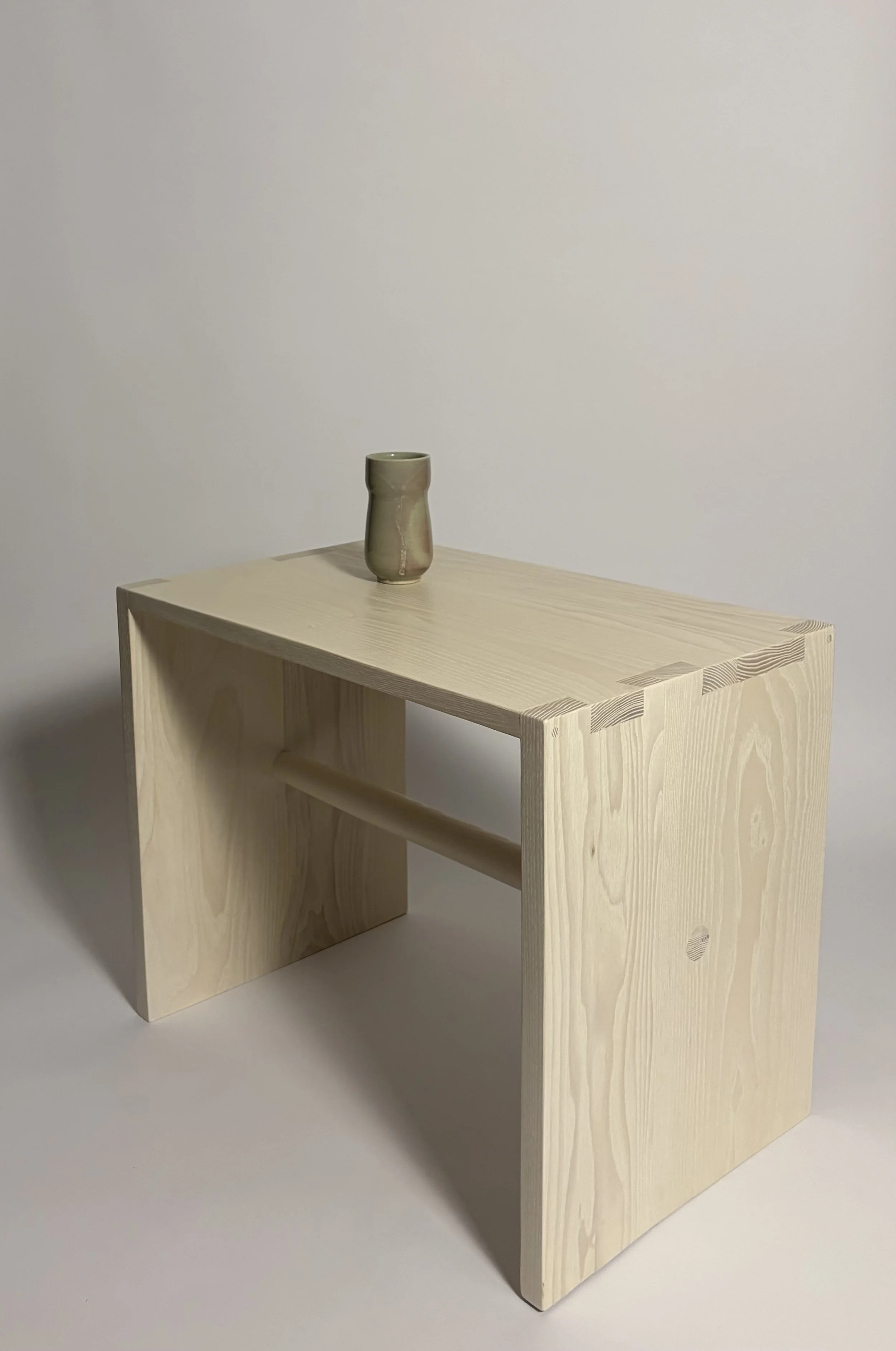 ash bench_hero 1.jpeg