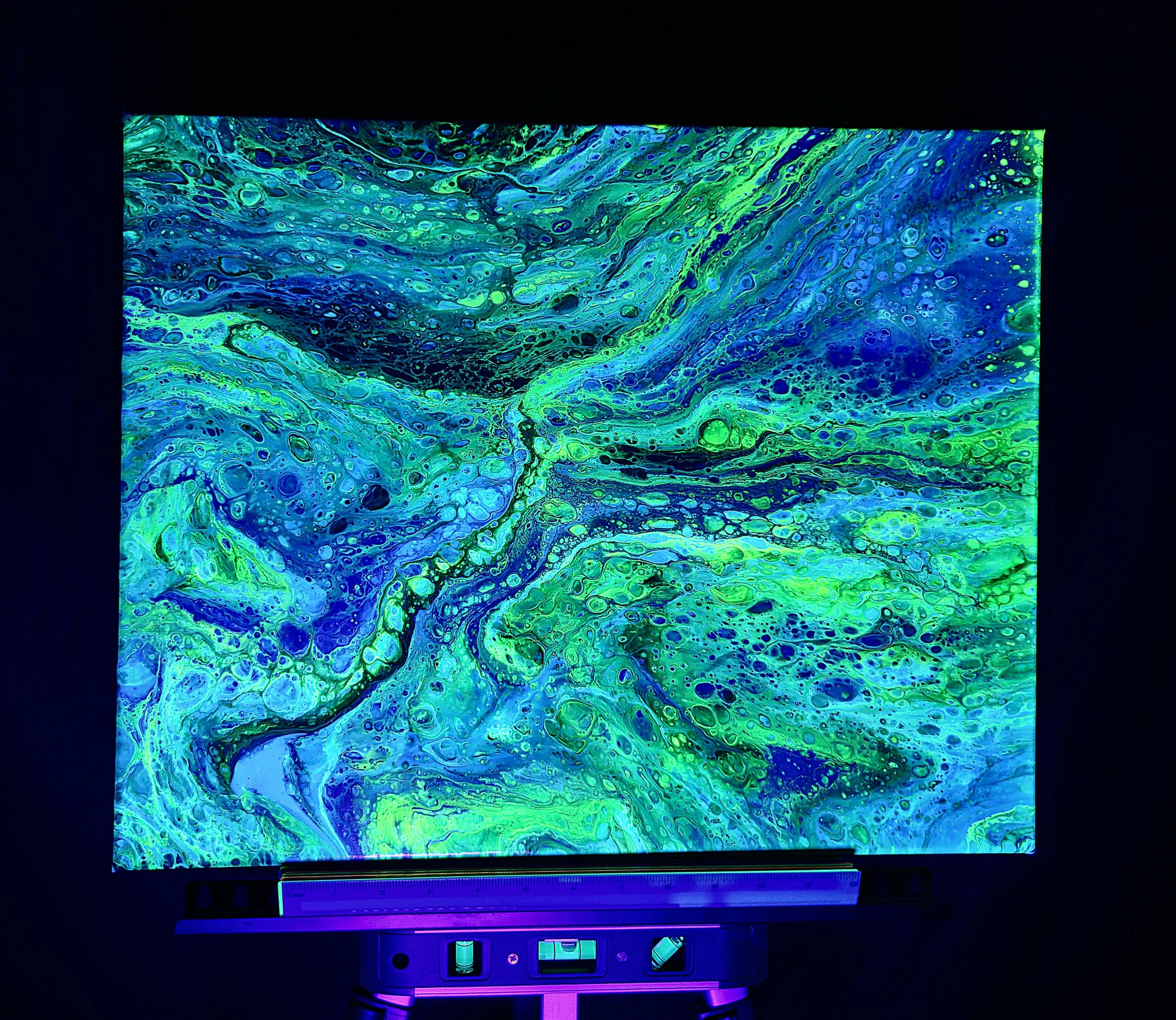 Verdant Viscosity UV R.jpg