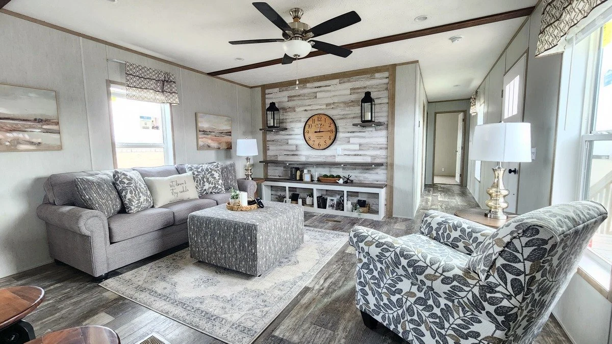 clayton-edge-mobile-home-living-room-vista-grove-san-antonio.jpg