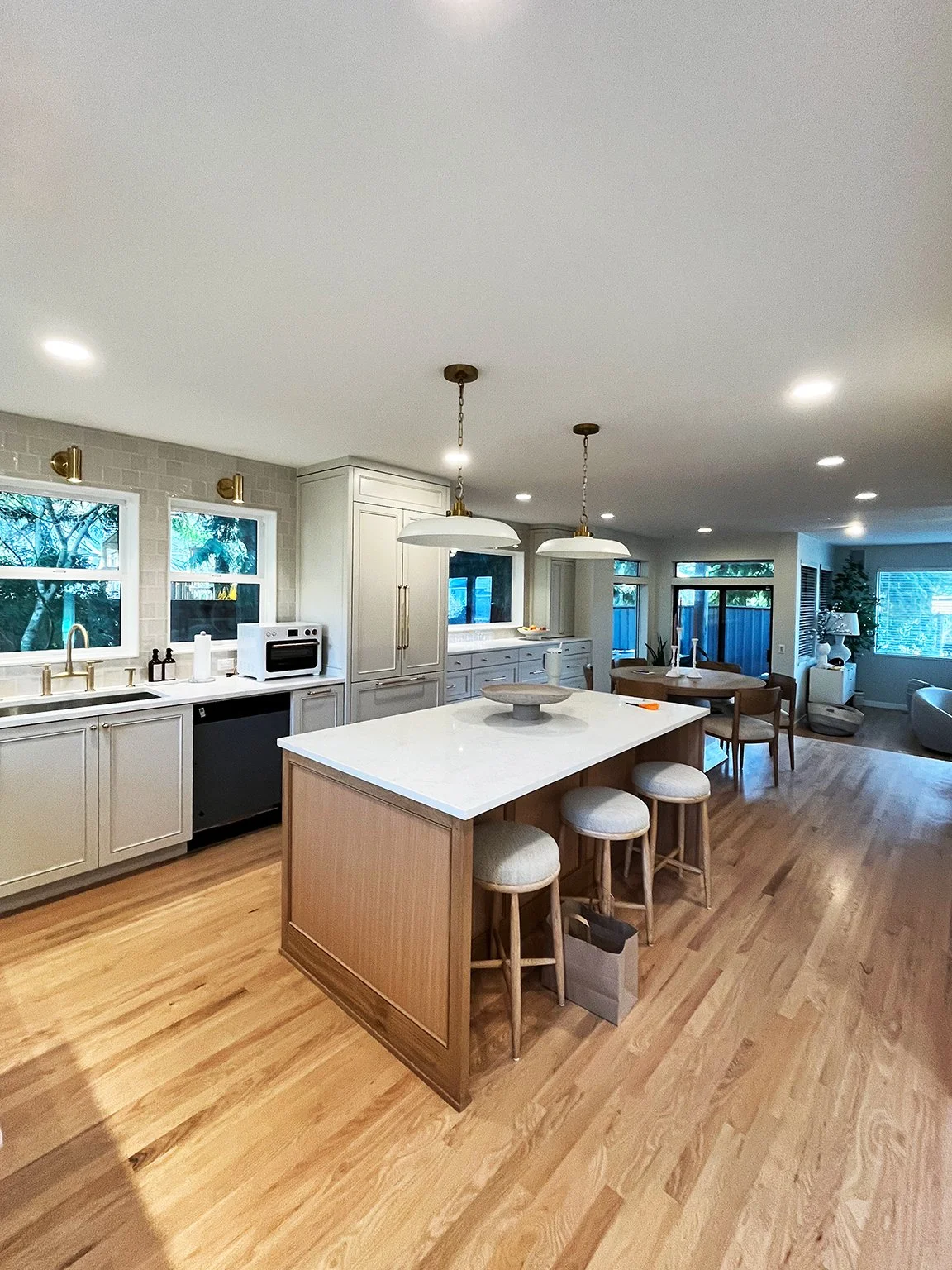 Kitchen_wood_flooring.jpg