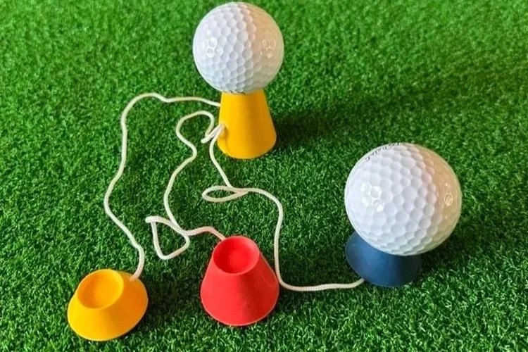 Teeing cups