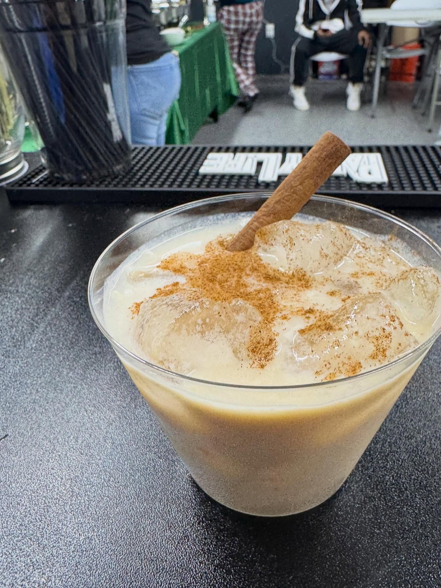 Holiday cheer done the Skyy way 🎄✨
Festive. Intentional. Elevated.
Cheers to a magical Christmas 🥂...our first medium-sized event was a holiday hit! The frozen strawberry daiquiris and sangria mocktail stole the show! 
#HolidayBar
#HolidayCocktails