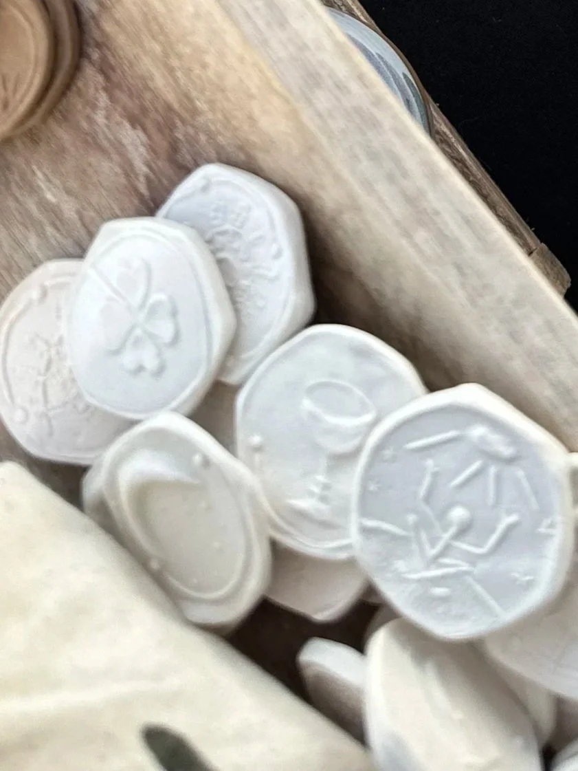 Clay Oracle Coin Set in Bone White