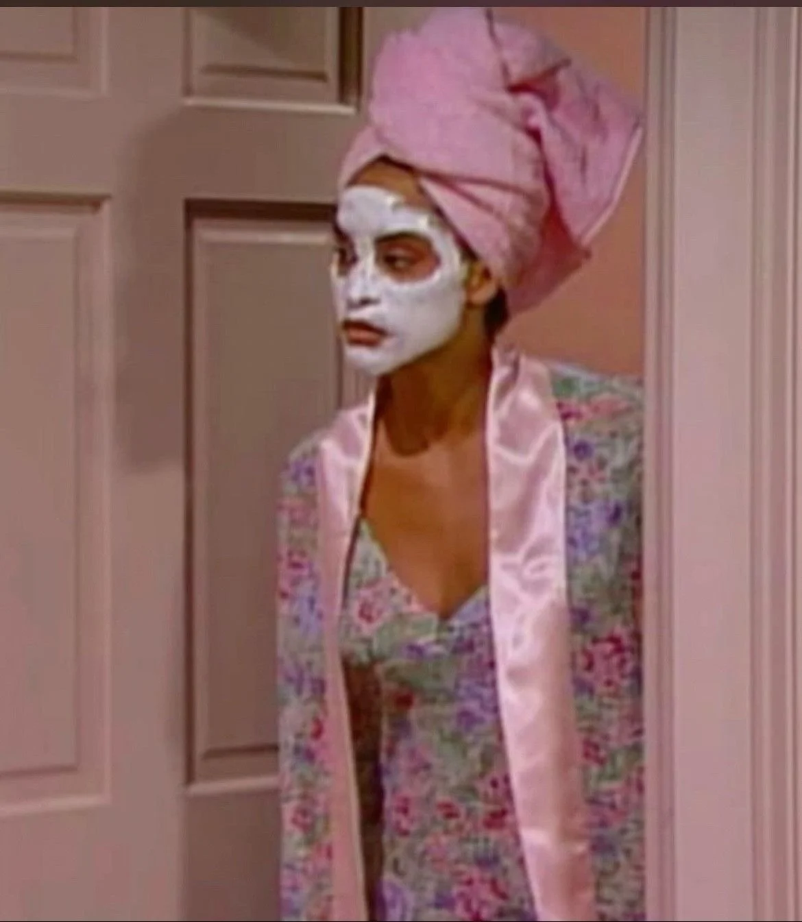 when the app permissions are out of control and I see you click &ldquo;accept all&rdquo; without checking the terms