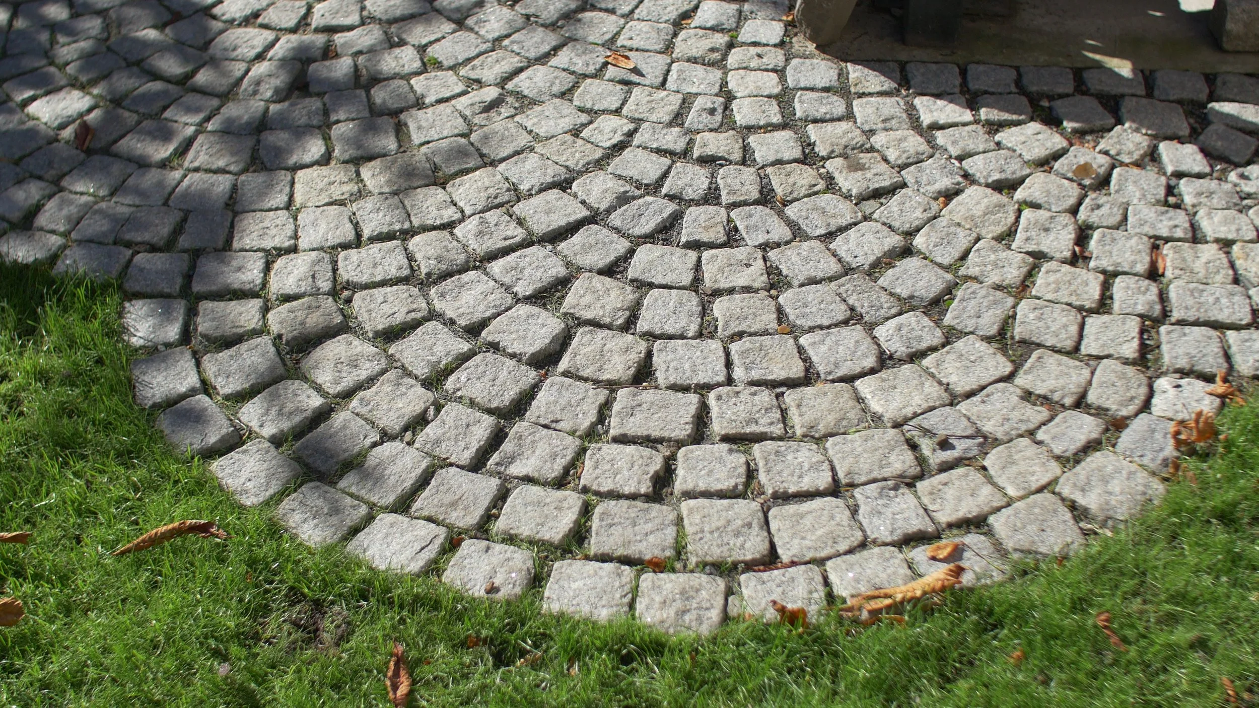 Cobbles 12.jpg