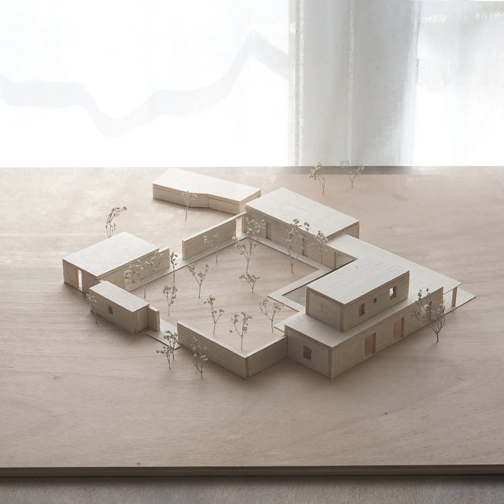 House_with_a_garden_Alexandre_Pavlidis_Model2.jpg