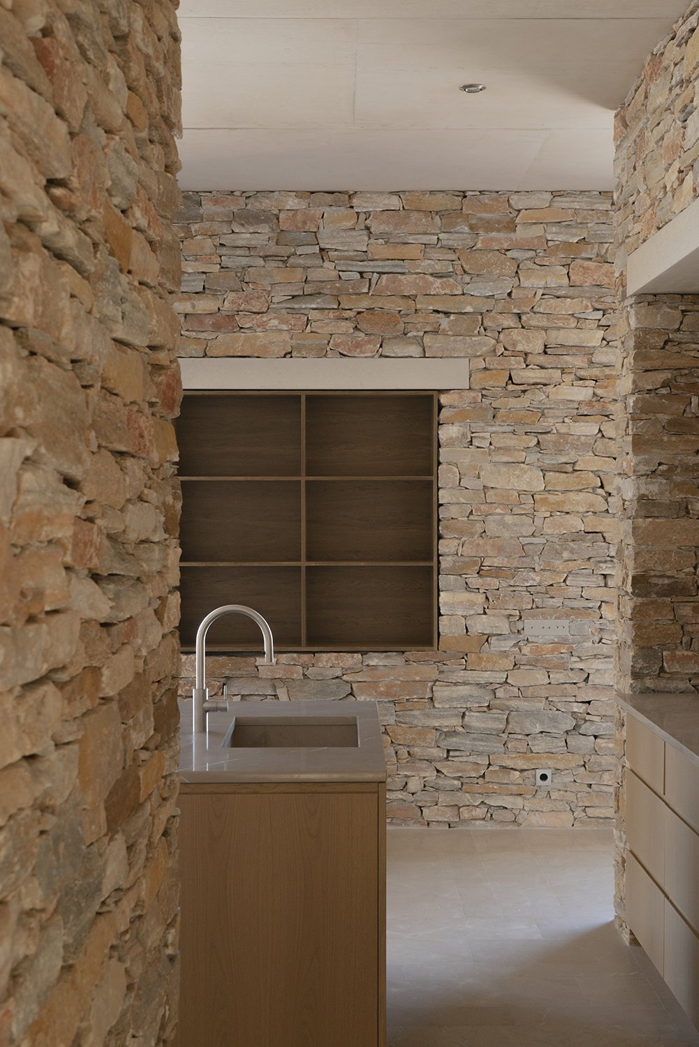 ALEXANDRE+PAVLIDIS+ARCHITECT+BENEATH+THE+EARTH_11.jpg