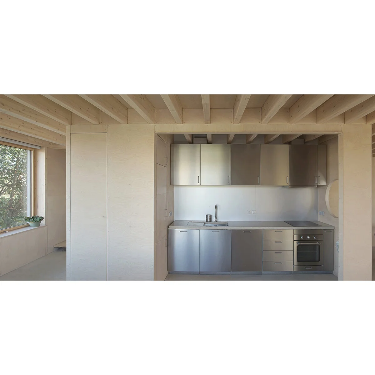 Suspended_House_OFFICE_MUTO_Pavlidis_Architect_99_small.jpg