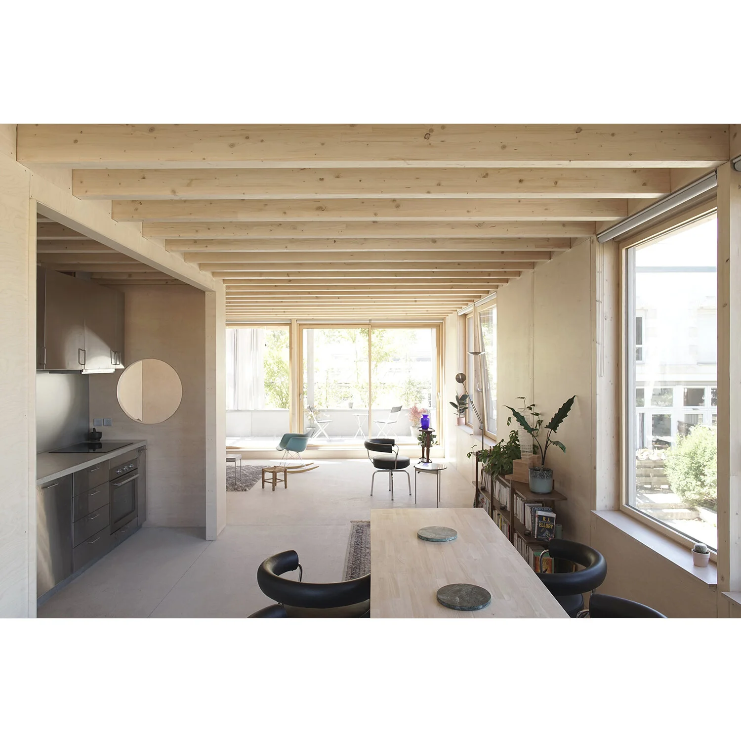 Suspended_House_OFFICE_MUTO_Pavlidis_Architect_1.JPG