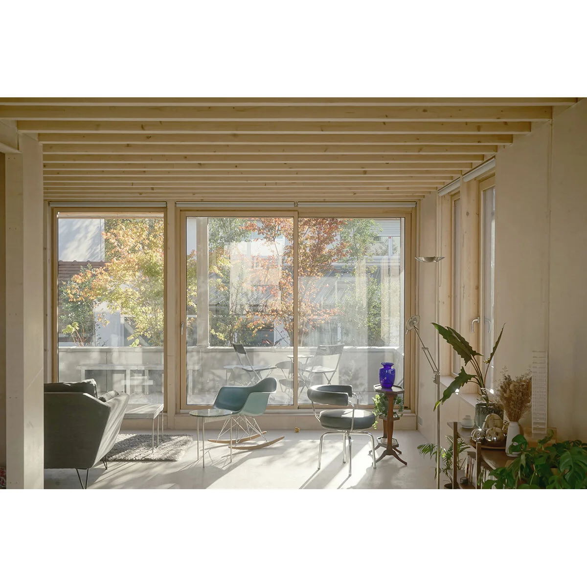 Suspended_House_OFFICE_MUTO_Pavlidis_Architect_91_small.JPG