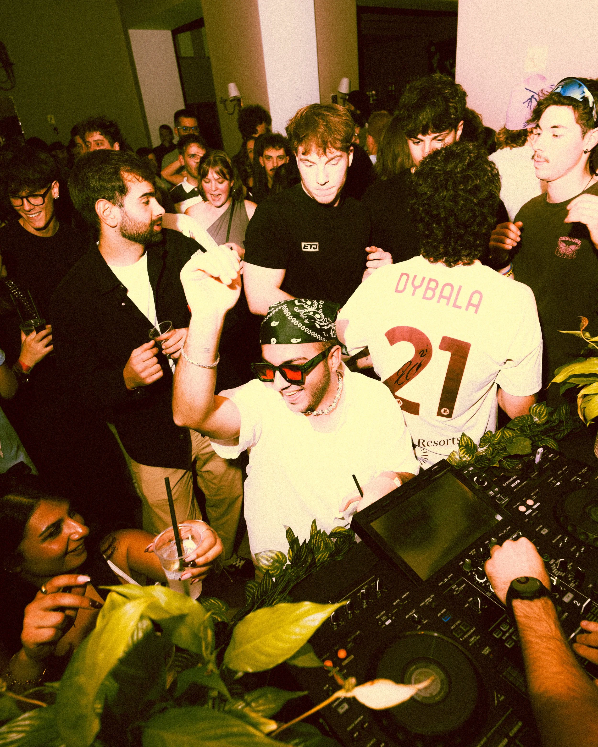 21.11.2025 * GREEN ZONE