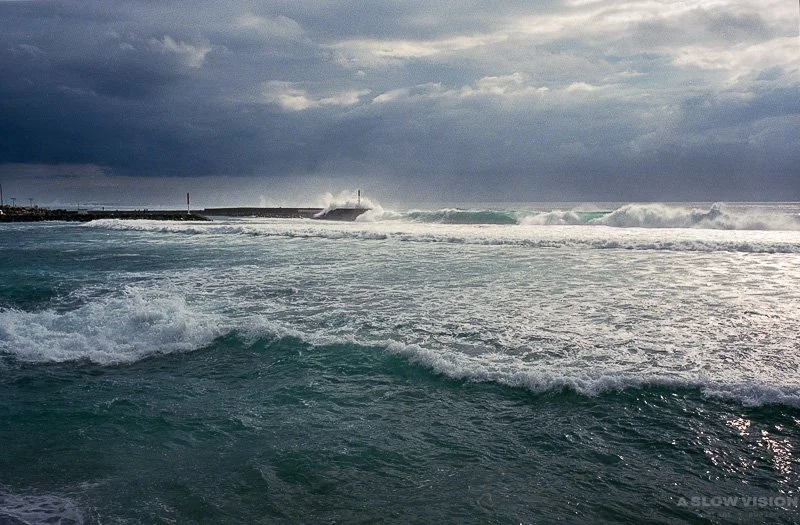 Jetée de Saint-Gilles-les-Bains - Roches noires