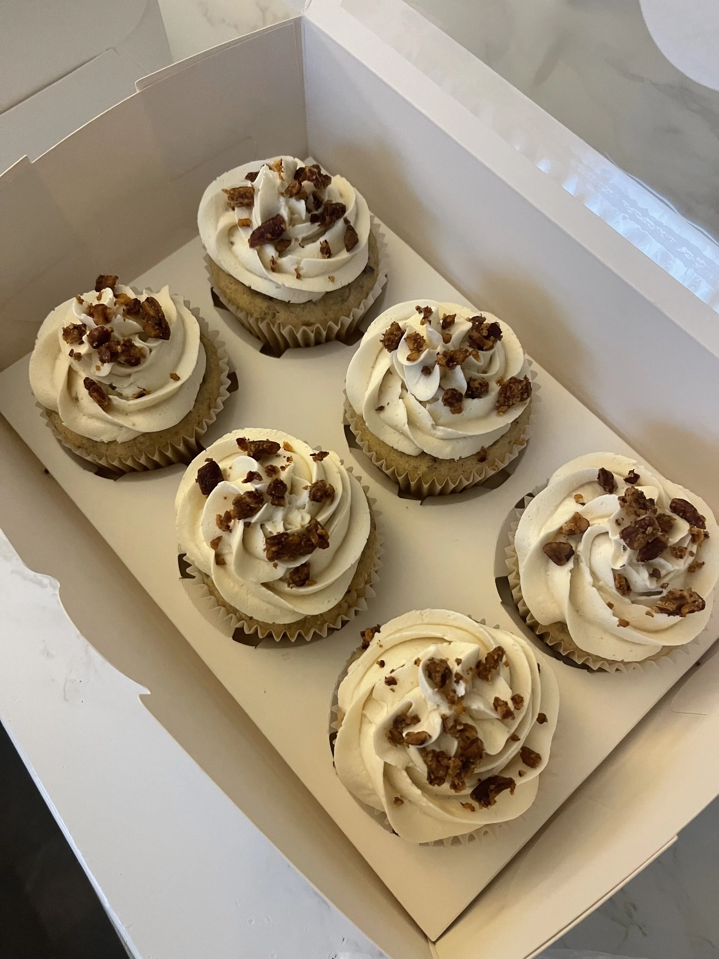 Half Dozen Butter Pecan Cupcakes