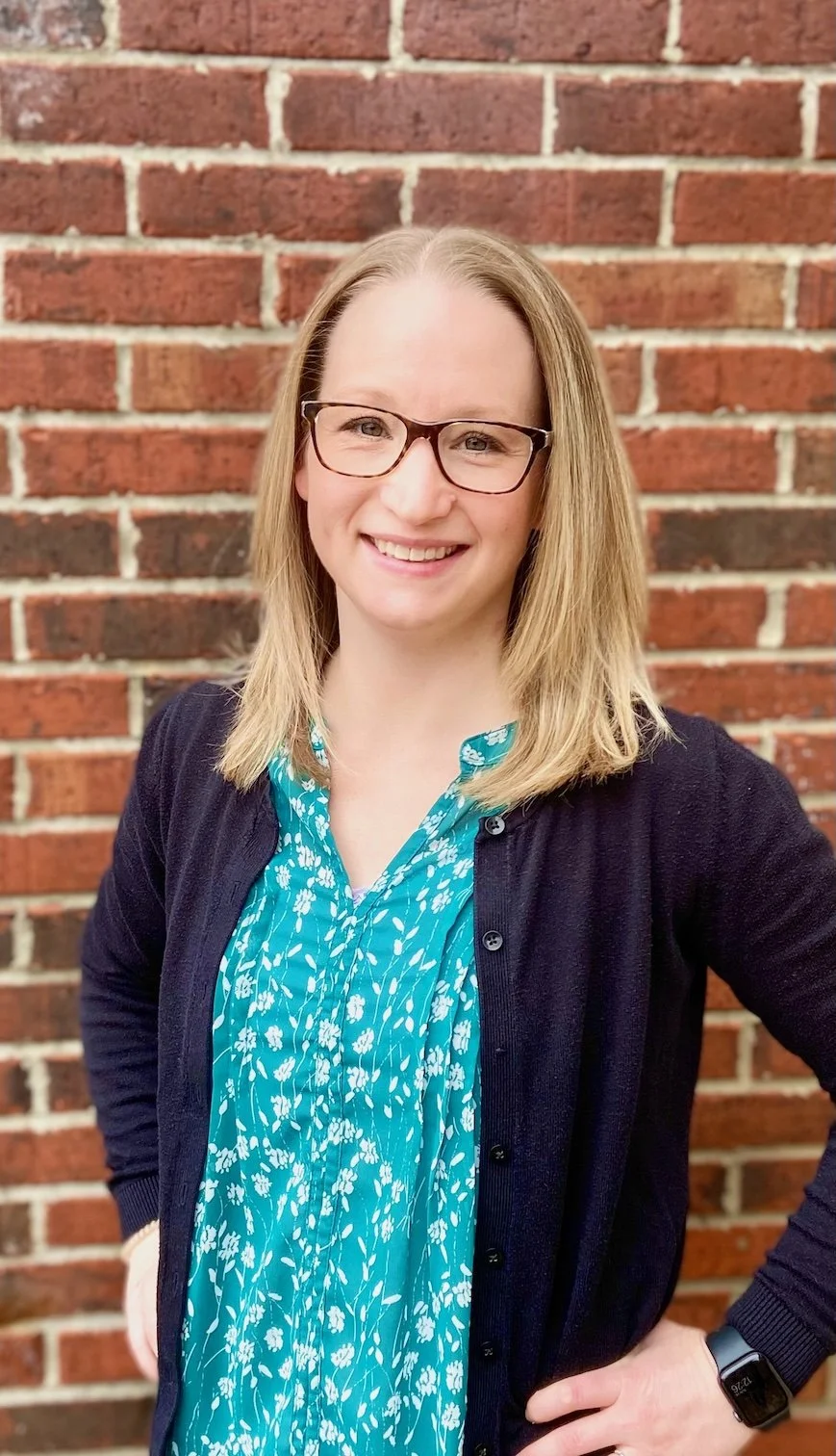 Owner of Root & Rise Consulting, a business coaching for women in healthcare and clinical mentorship.