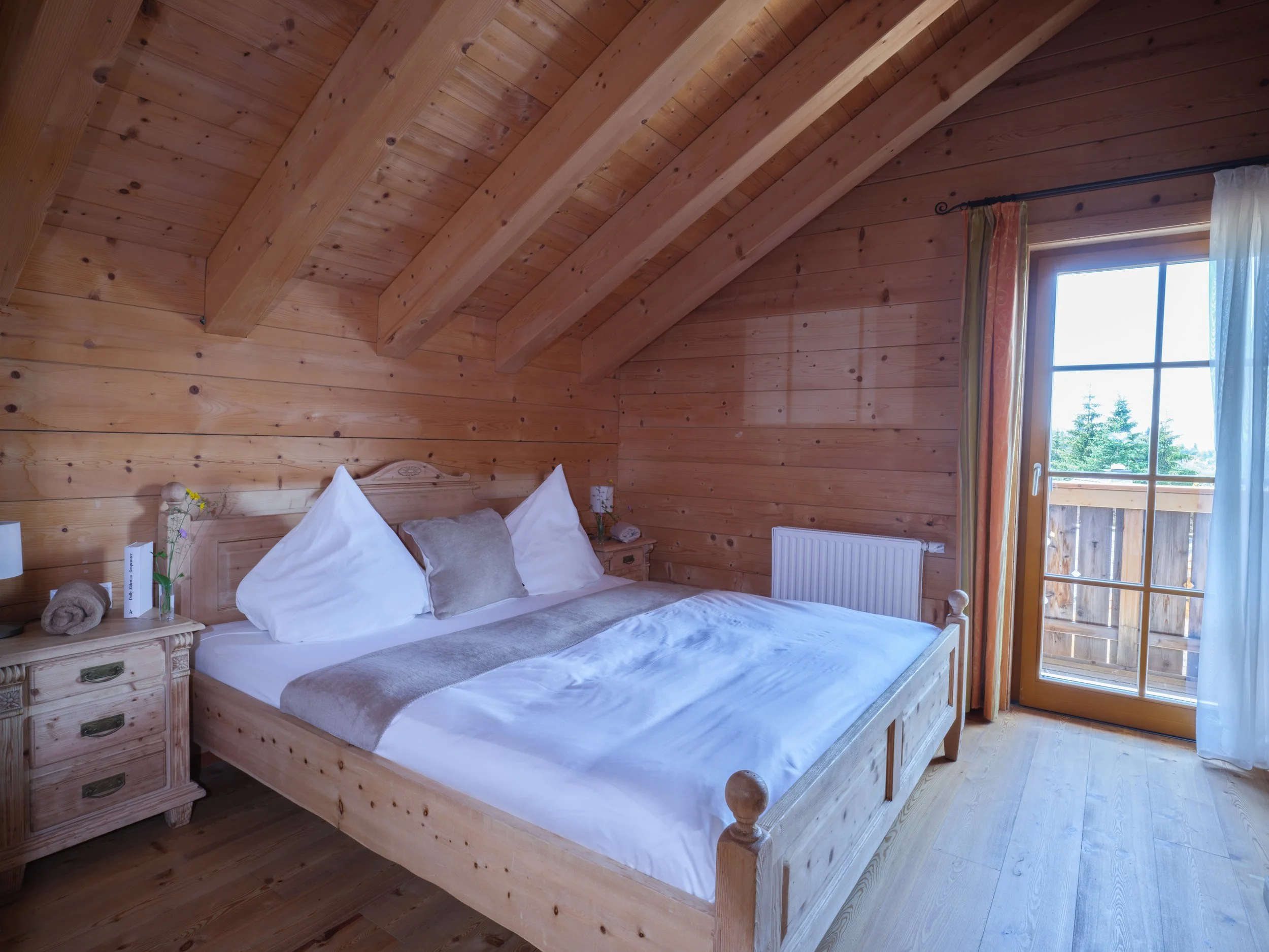 Edelwild Gästezimmer .jpg