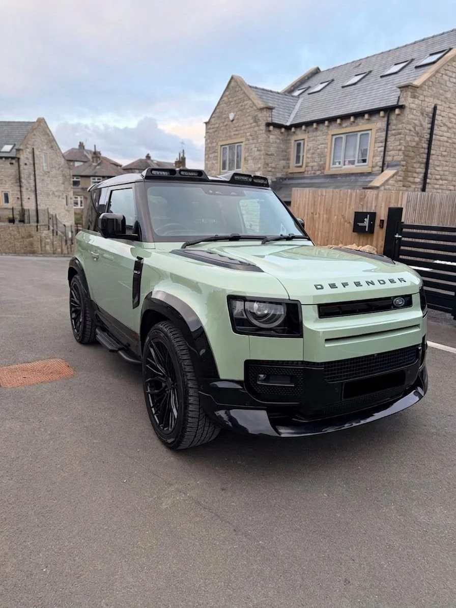 Landrover Defender D300 75th edition 90 Auto