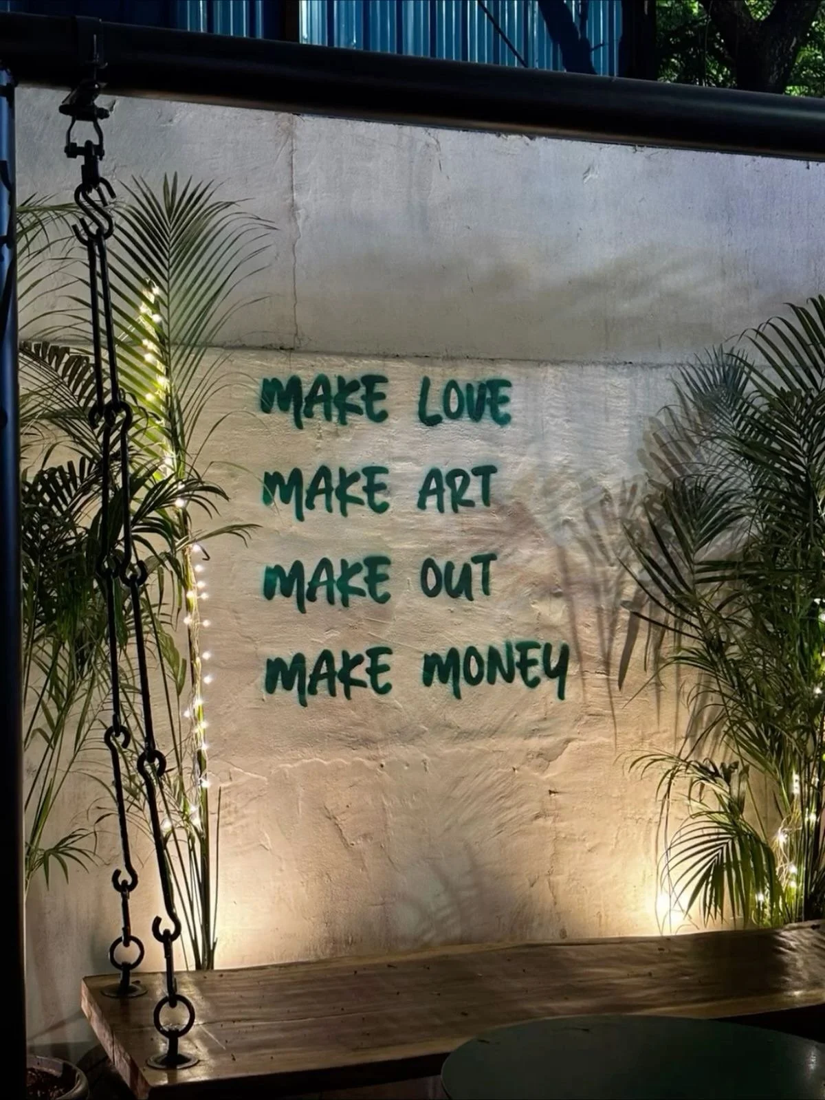 Be kind. Be generous. 🤎

#moneymemes #moneymotivation #womenandmoney #moneypsychology #budgetcoach