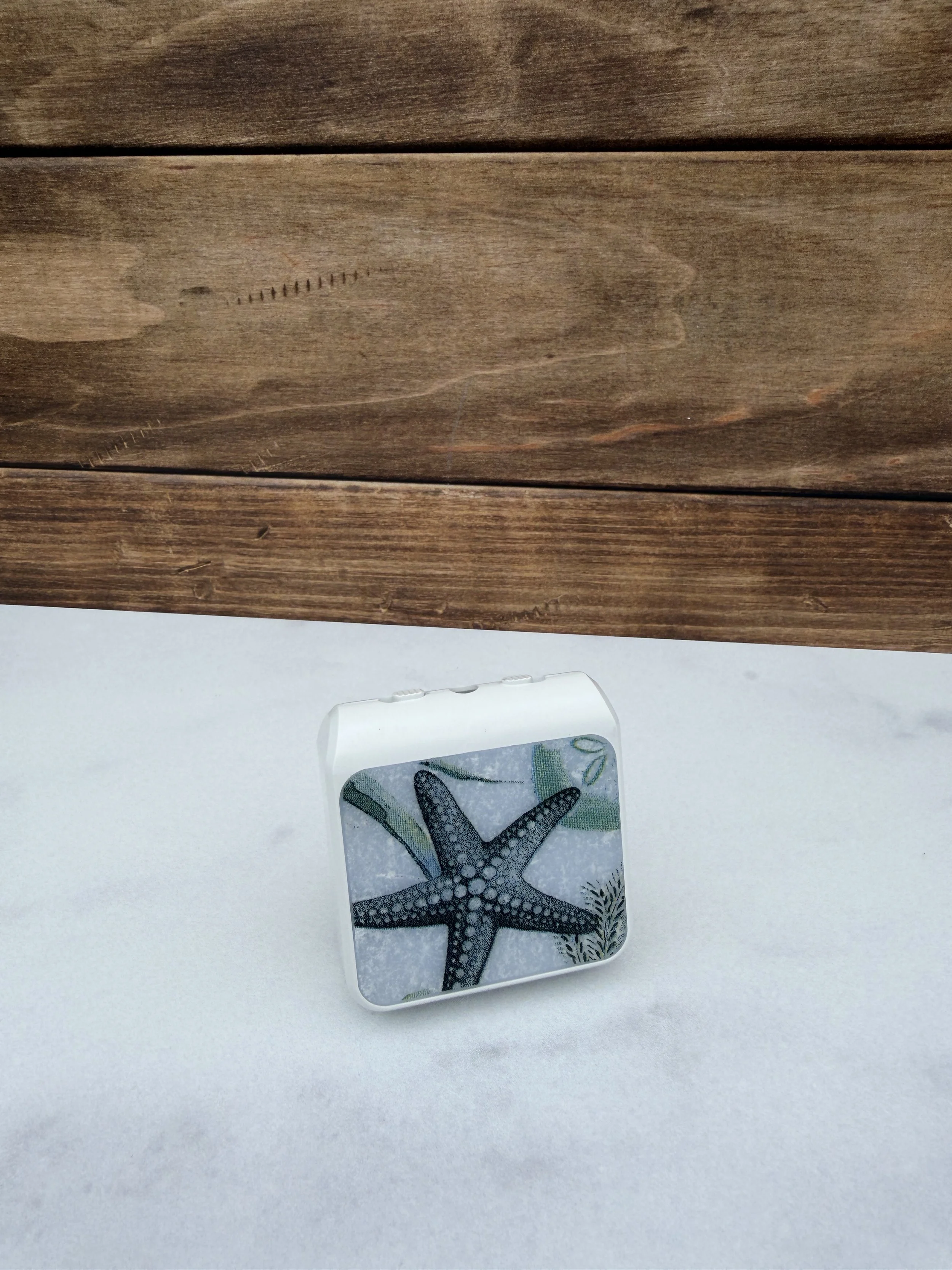 Coastal Cottage Night Light - Small