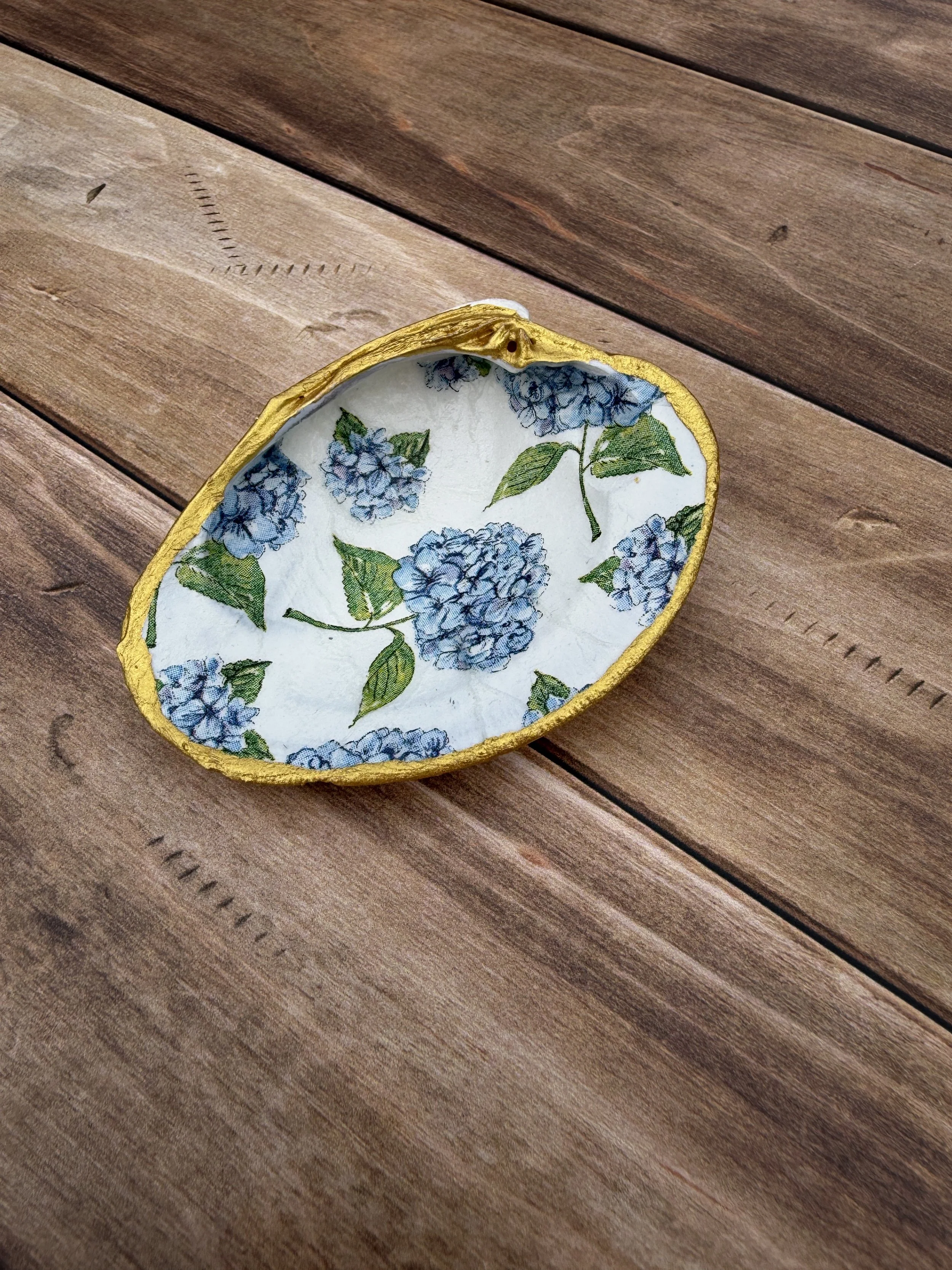 Quahog Shell Trinket Dish