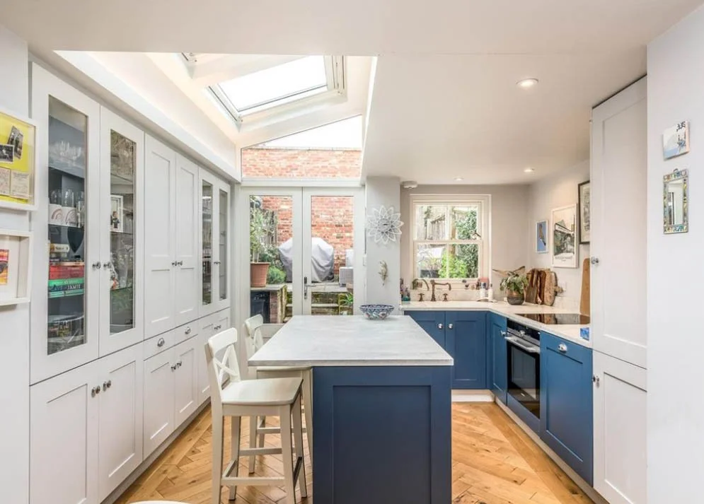 St Albans Herts carpenter Peter Williamson.jpg