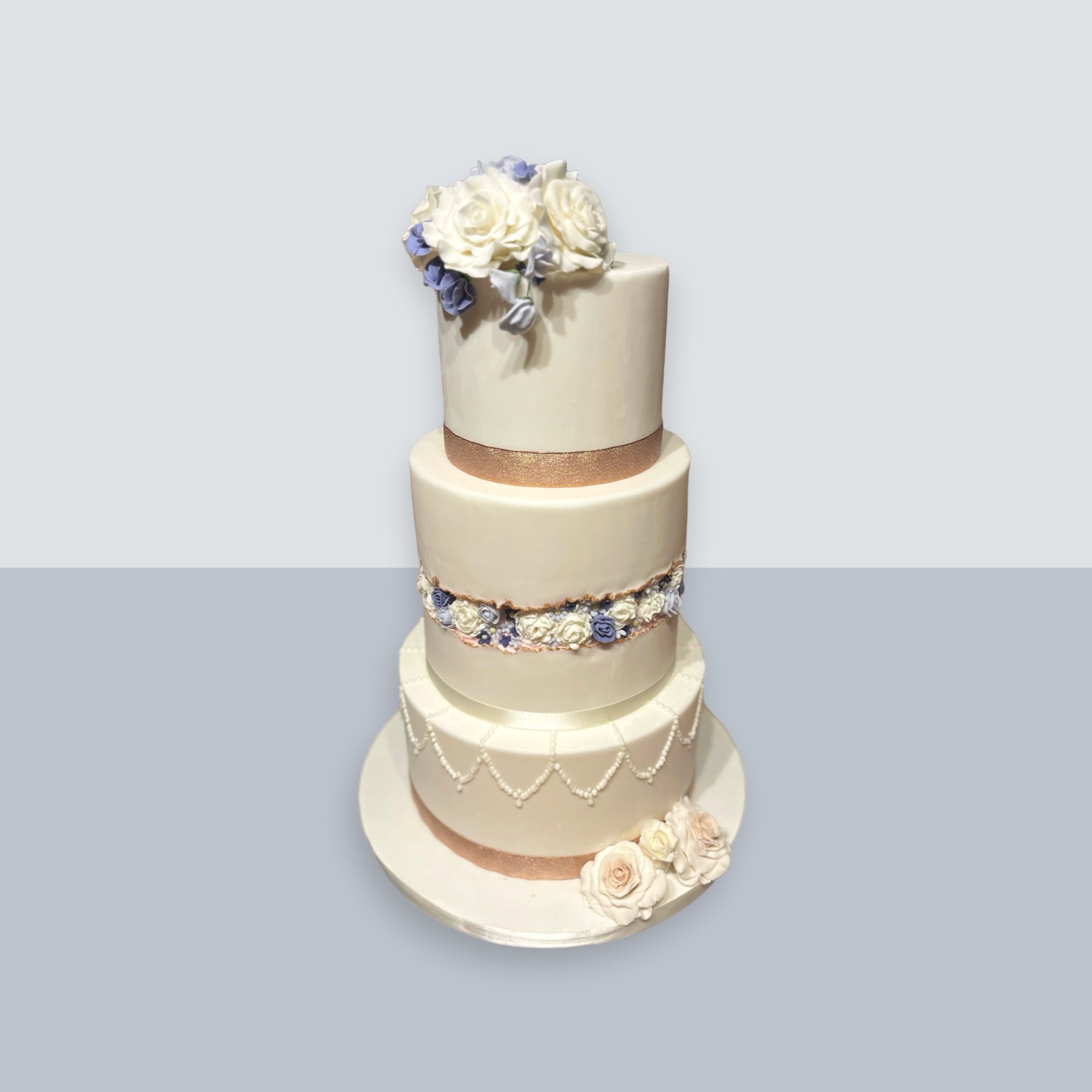 unusual-wedding-tier-hemel-cake-maker-classic-stunning-fault-line.JPG