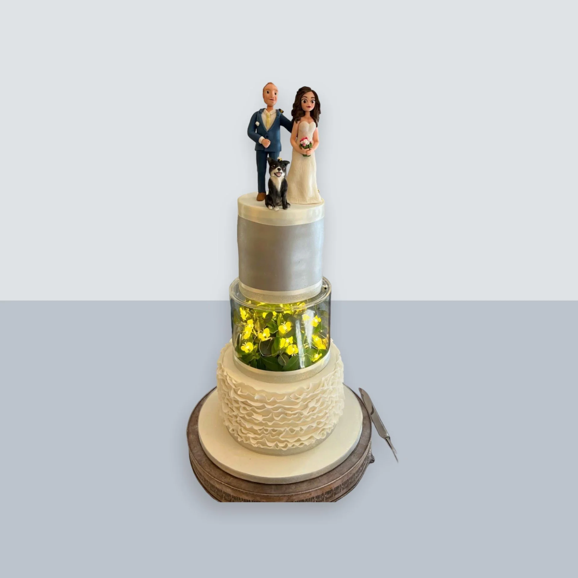 wedding-cake-topper-personalised-clear-tier-hemel-cake-maker.jpg