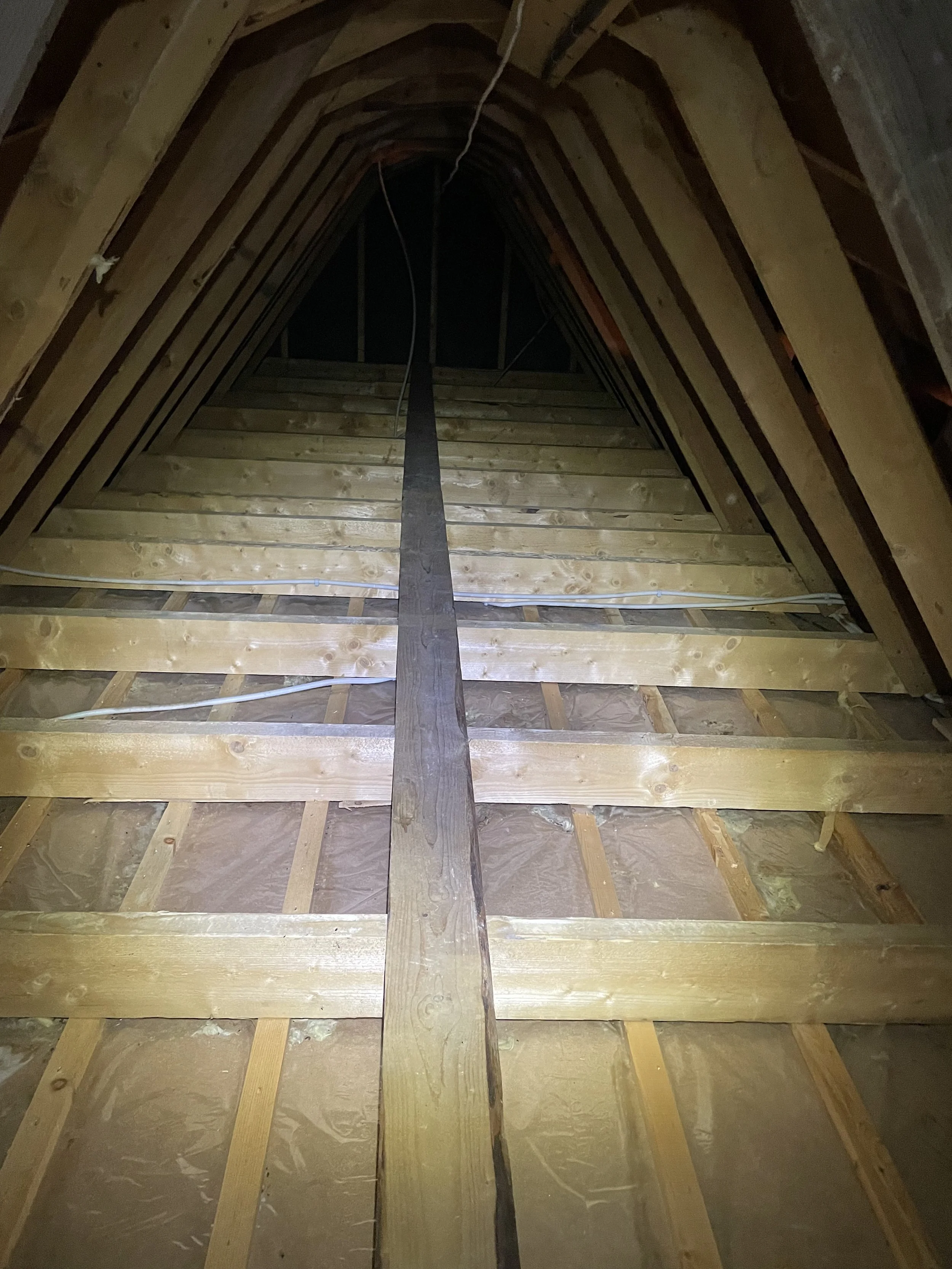 Fjerna isolasjon med vakum sugemaskin