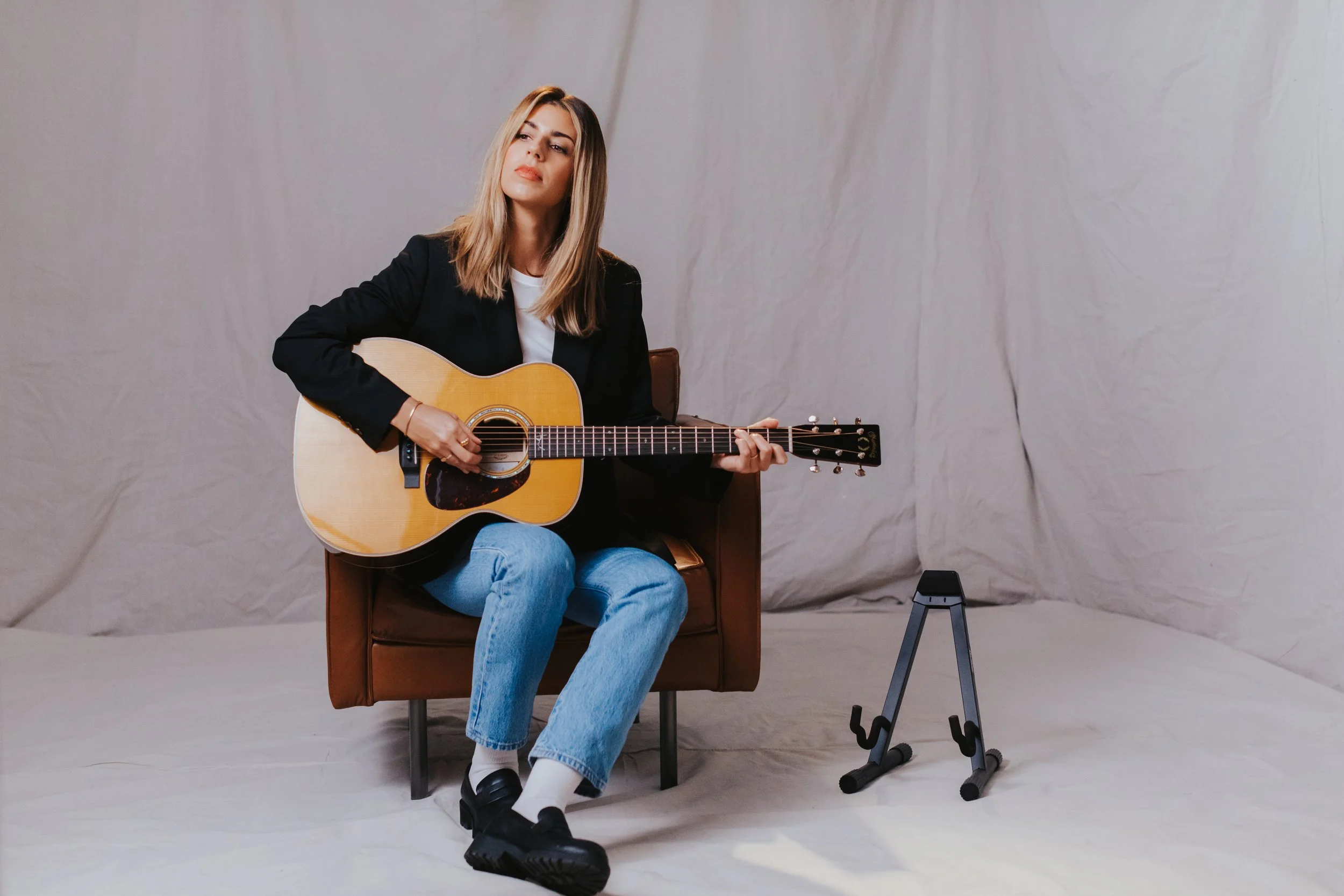 Brooke Ligertwood + Martin Guitars