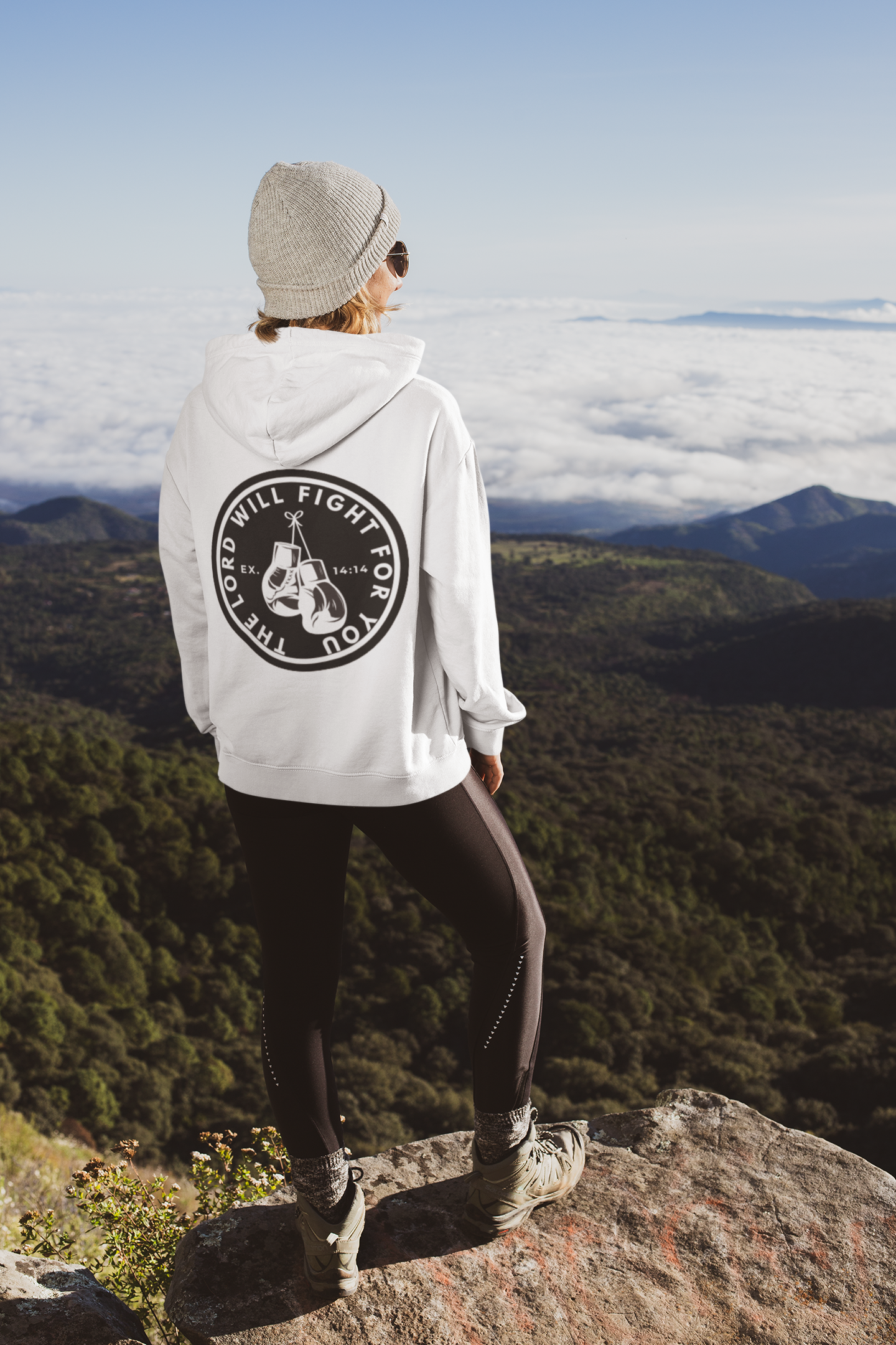 hoodie-mockup-featuring-a-female-hiker-at-the-top-of-a-mountain-30499.png