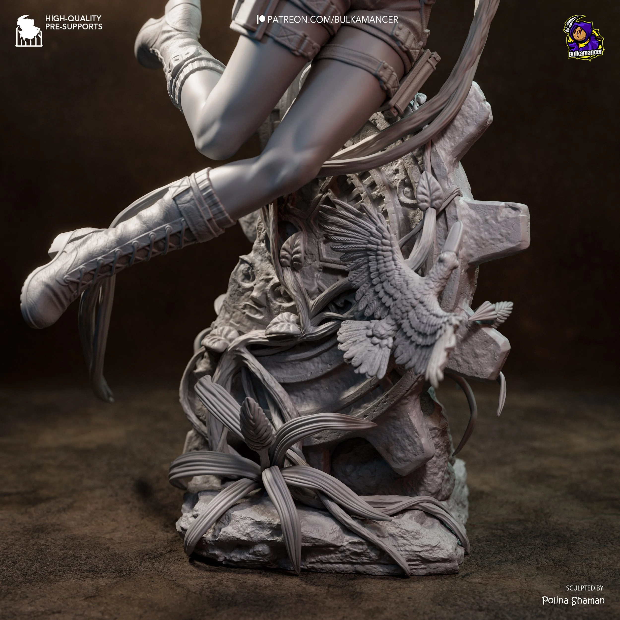 Lara_Croft_grey (6).jpg