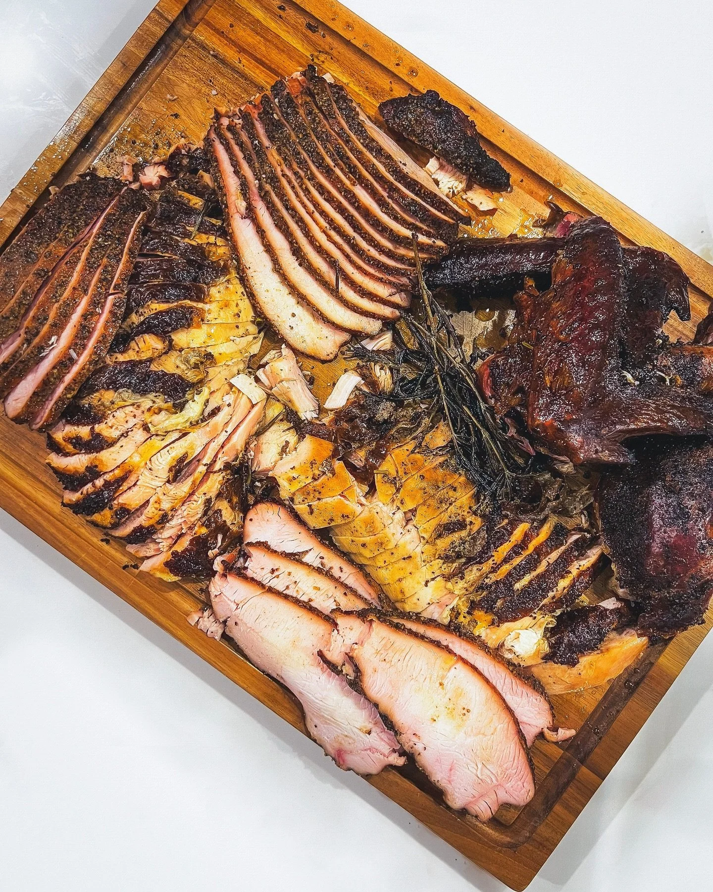 Orders closed! Thank you everyone who placed an order this year. 🦃 

📸: @johnnyveatch