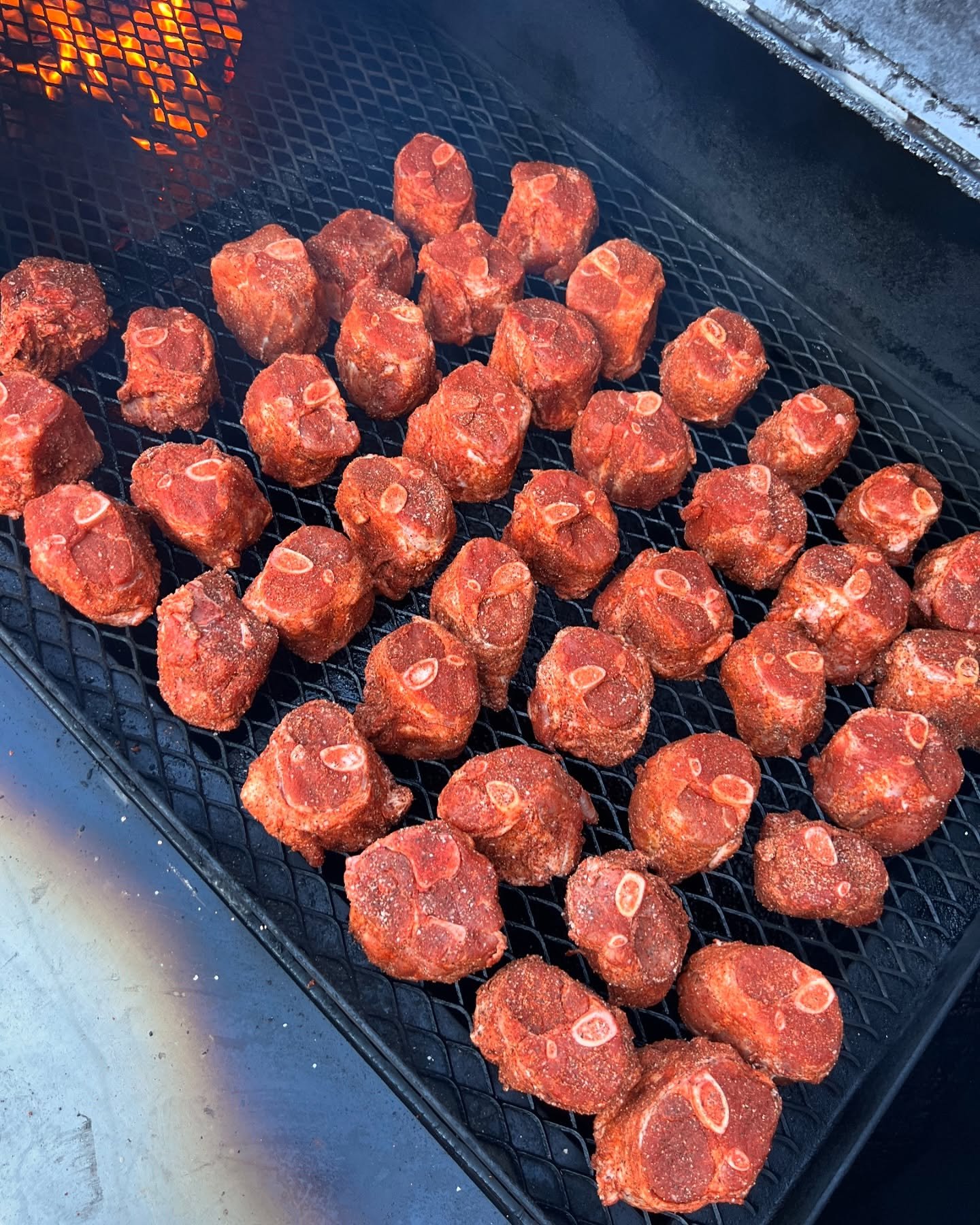 Swipe to see the progression of this plate I collaborated with @novadallas 🔥

It was super fun to be able and work with Chef Sader at Nova and help him curate a smoked special. His cheesy poblano grits &amp; piloncio sauce was killer. And let&rsquo;