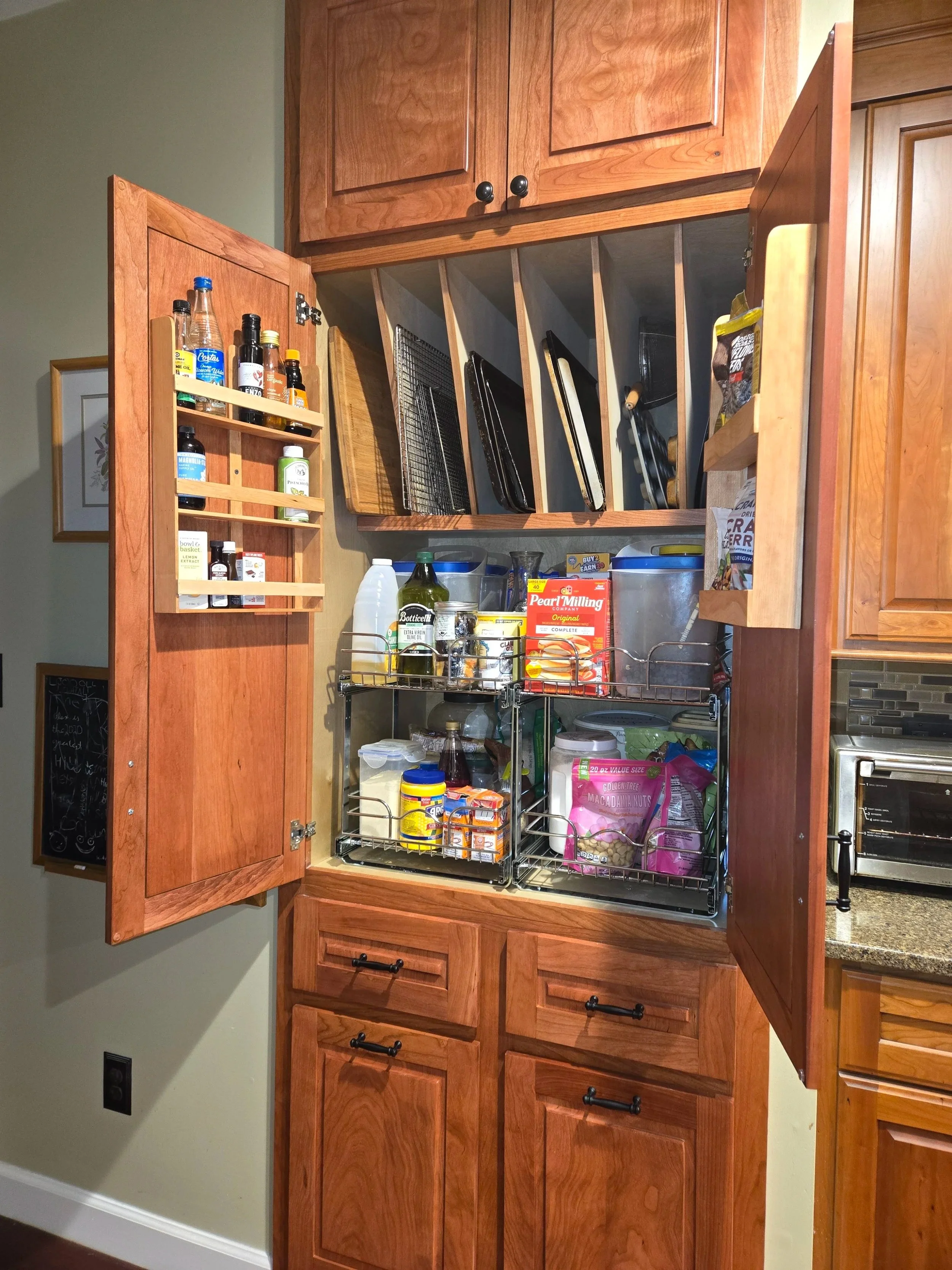 kitchen+built-in+pantry+two.jpg