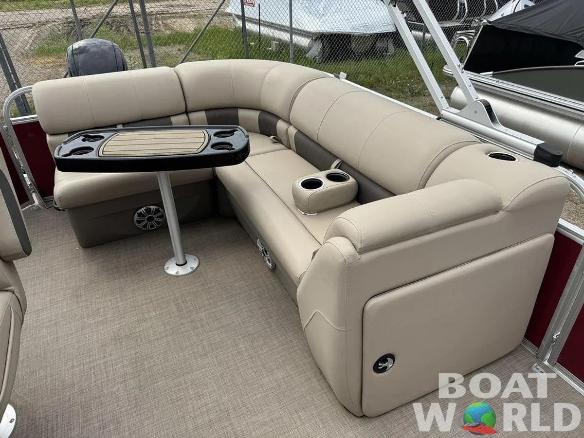 large-watermarked-D8BDB0AC-C45A-4D39-B1EF-BABE1387DAE6.jpg