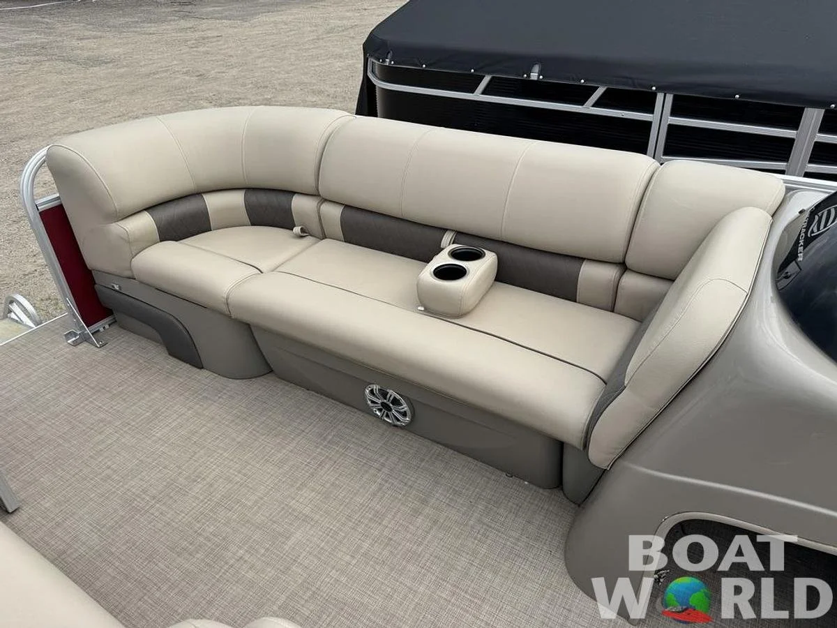large-watermarked-8180CFDE-6B8E-4D36-89D4-1333C5296239.jpg
