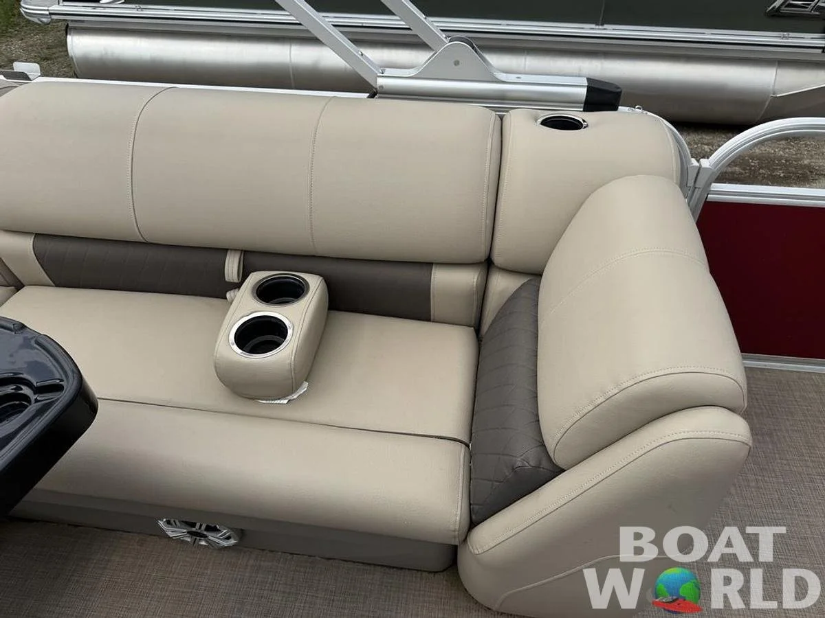 large-watermarked-9FC38044-8FAF-4D55-8680-F610DB4B7B54.jpg