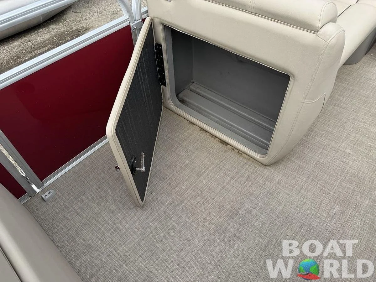 large-watermarked-F332EB83-1EC0-452E-A386-D7E9EB611A1A.jpg