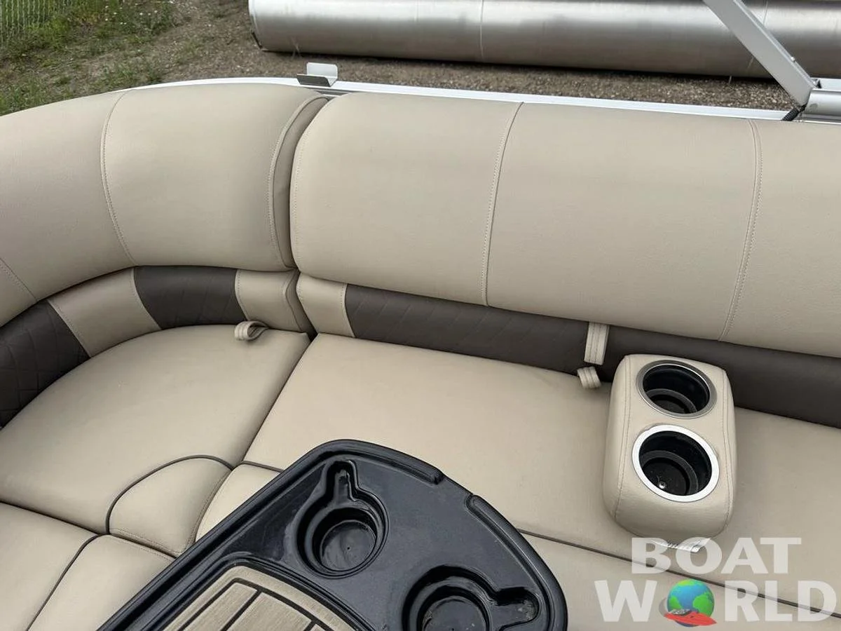 large-watermarked-8406577B-BD78-4317-B276-235BFD2517F4.jpg