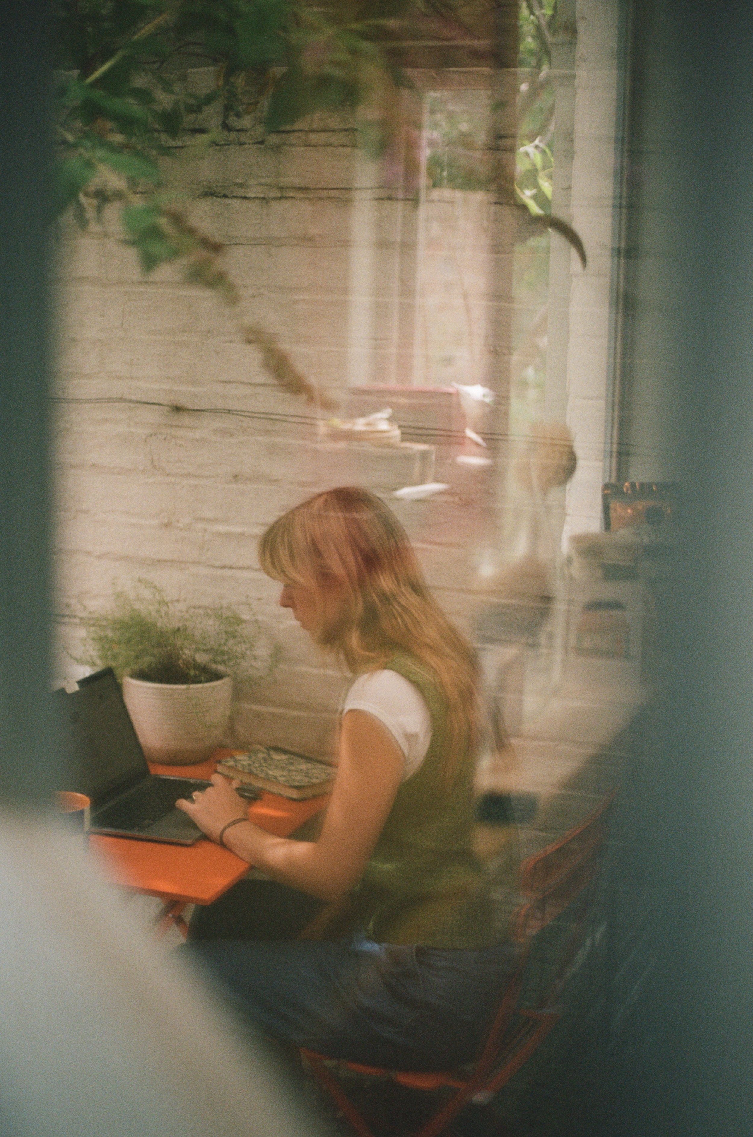 528300010023 (1).jpg