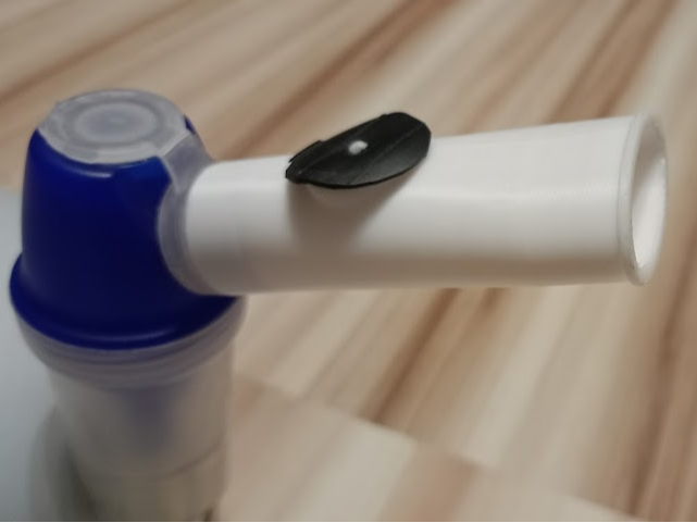 Nebuliser Mouthpiece with Integrated Valve