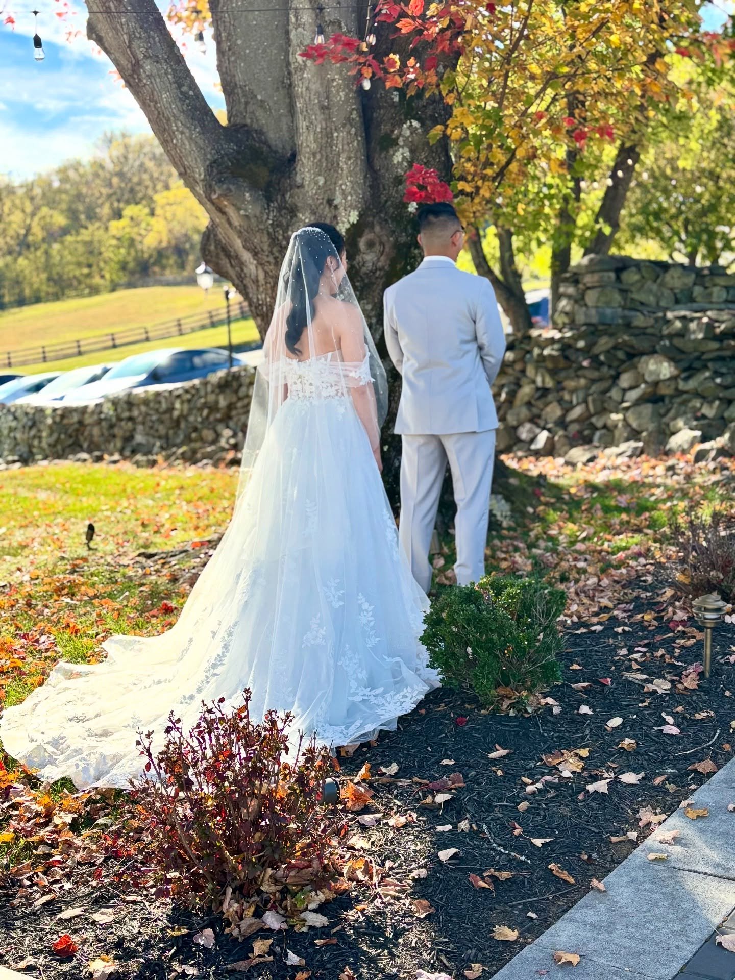 The sweetest pause before forever. The world stopped for just a moment, &amp; it was magic 🪄