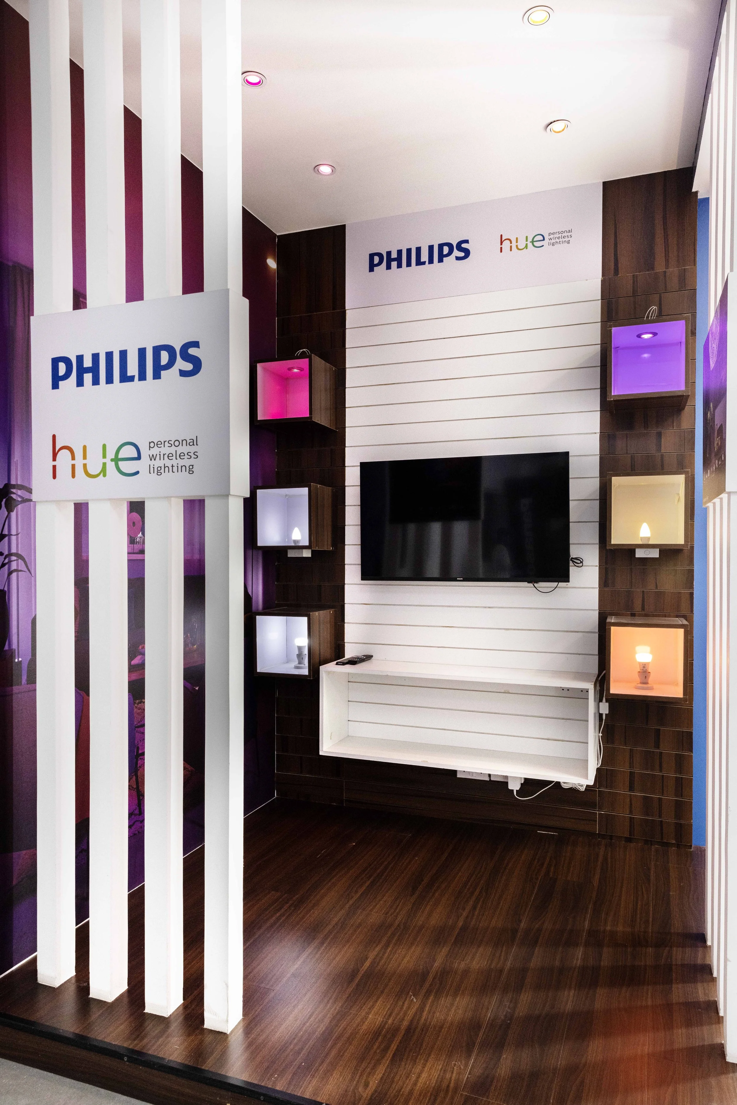 Get a first-hand interactive experience with the latest from Panasonic and Philips Hue. Here, innovation truly meets interaction - touch, test, and discover your products before you place your orders.