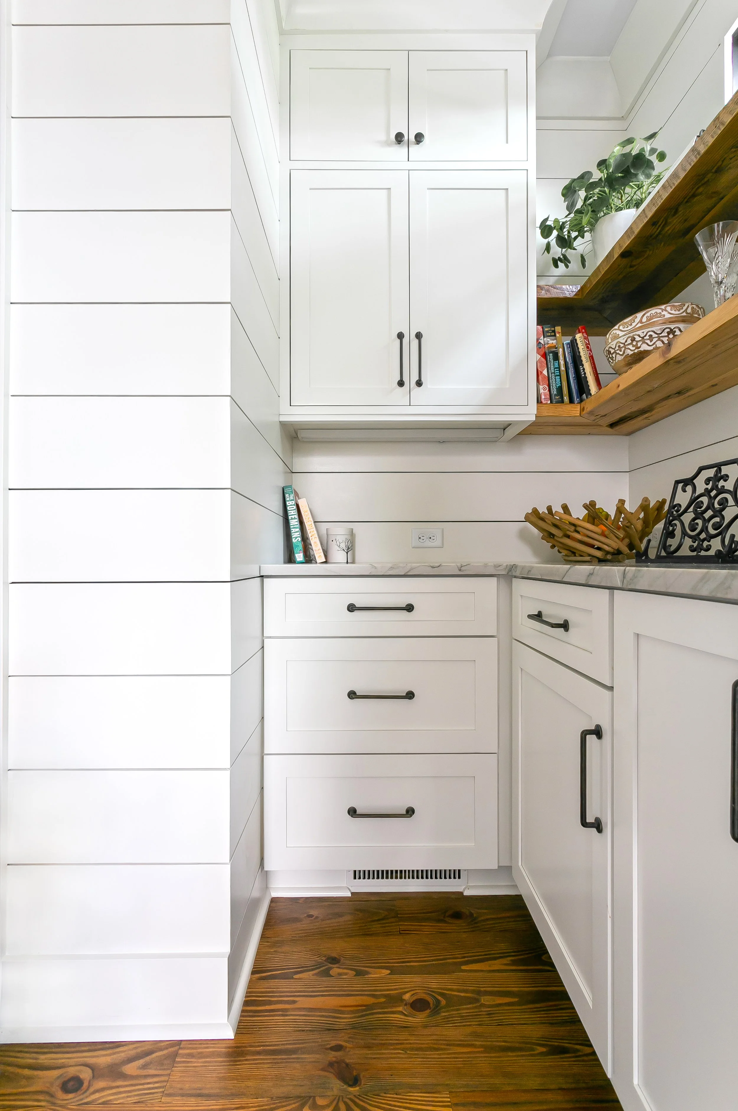 Charleston Fine Cabinetry - 117 Shipwright Street - PhotosbyEbonyEllis -5.jpg